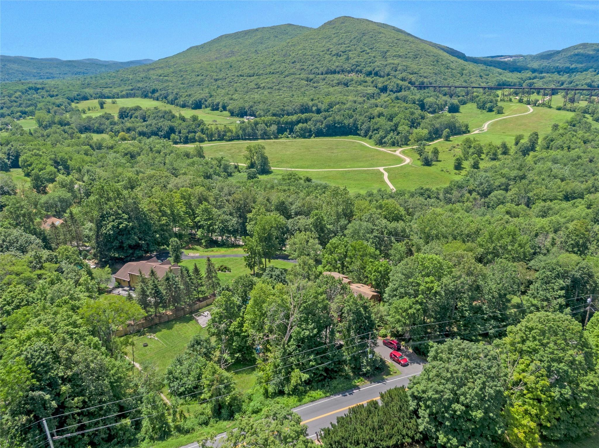 #3 photo, 254 Orrs Mills Road, New Windsor , NY 12553