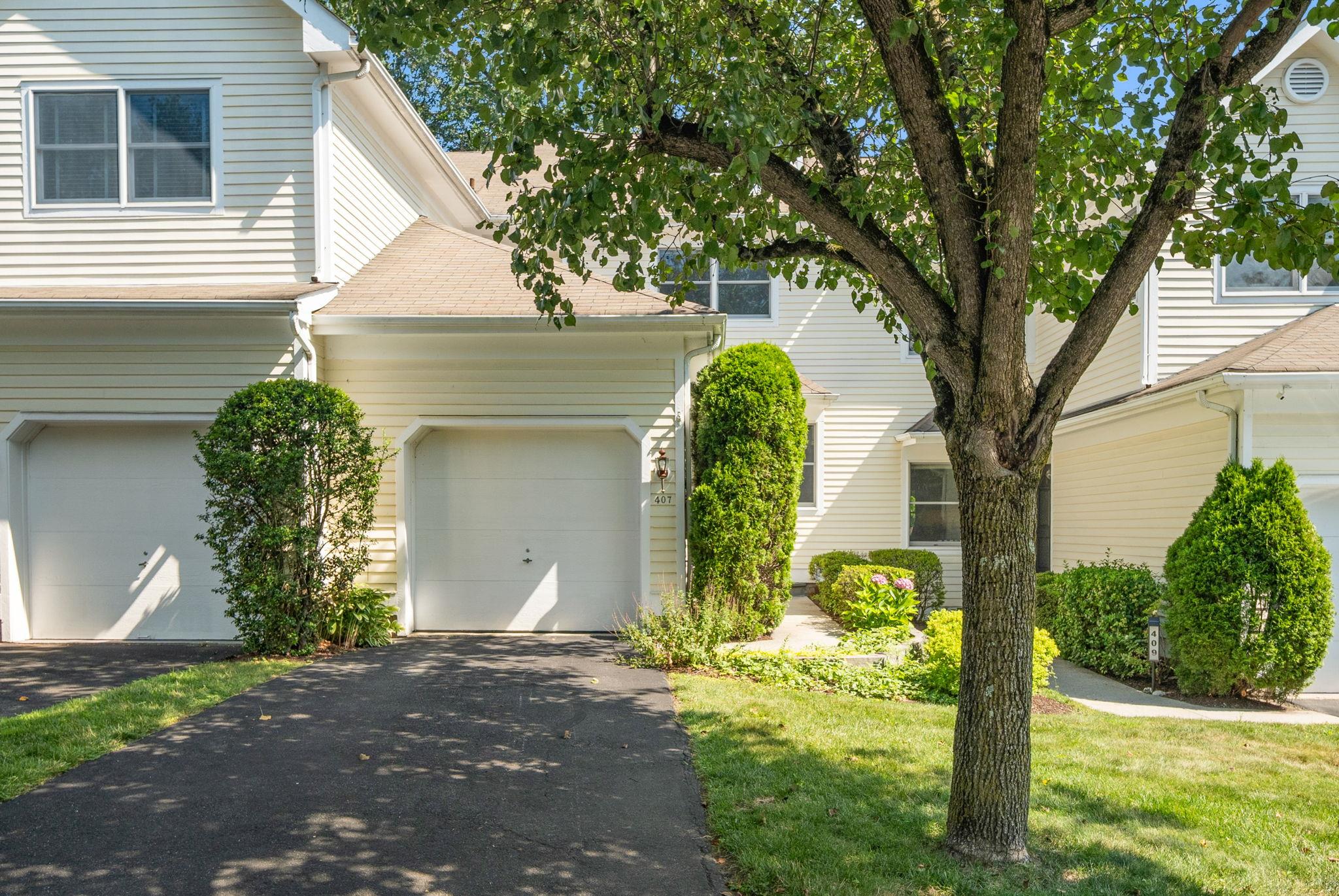 #1 photo, 407 Glenwood Drive, Briarcliff Manor , NY 10510