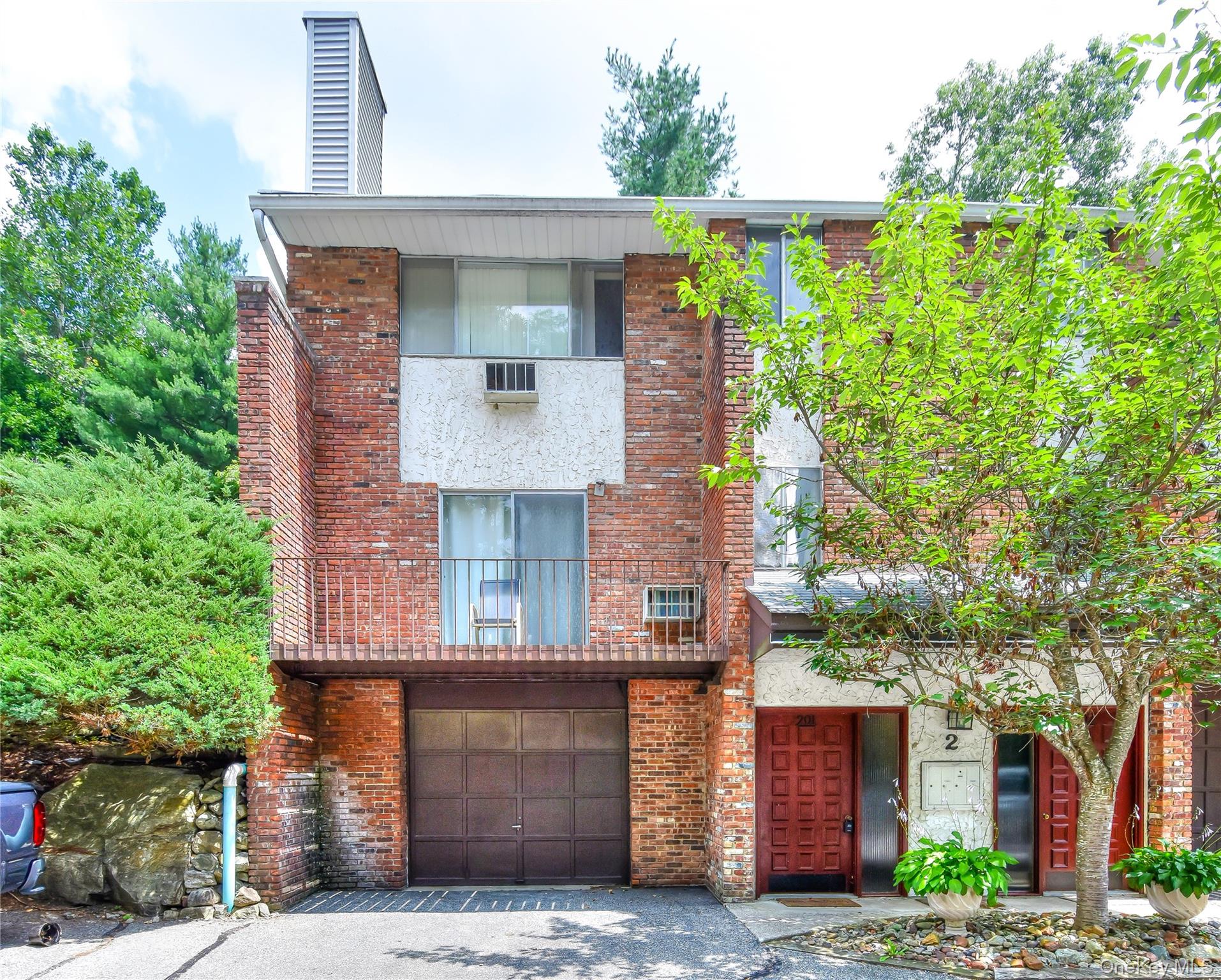 #2 photo, 201 Old Mill Road, Southfields , NY 10975