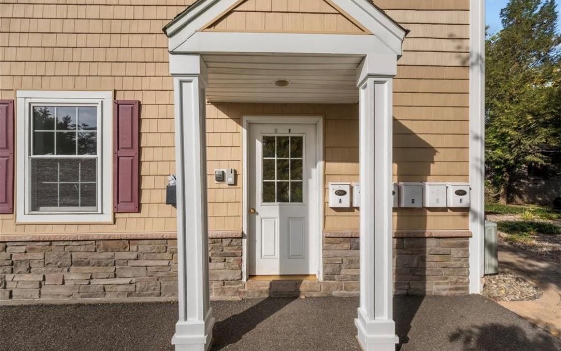 #3 photo, 10 Burnside Avenue, Congers , NY 10920