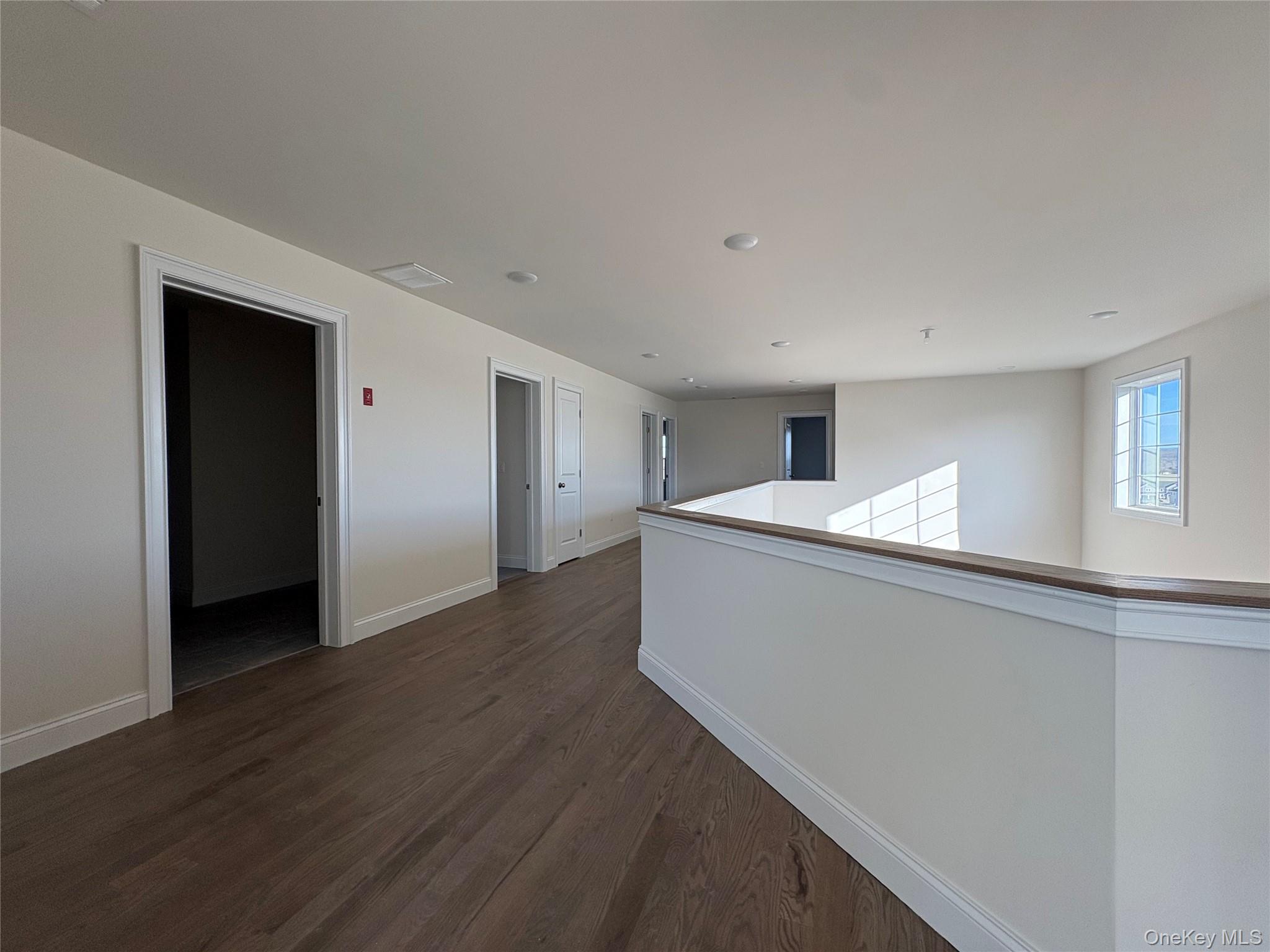 #9 photo, 38 Dartmouth Drive, Poughkeepsie , NY 12603