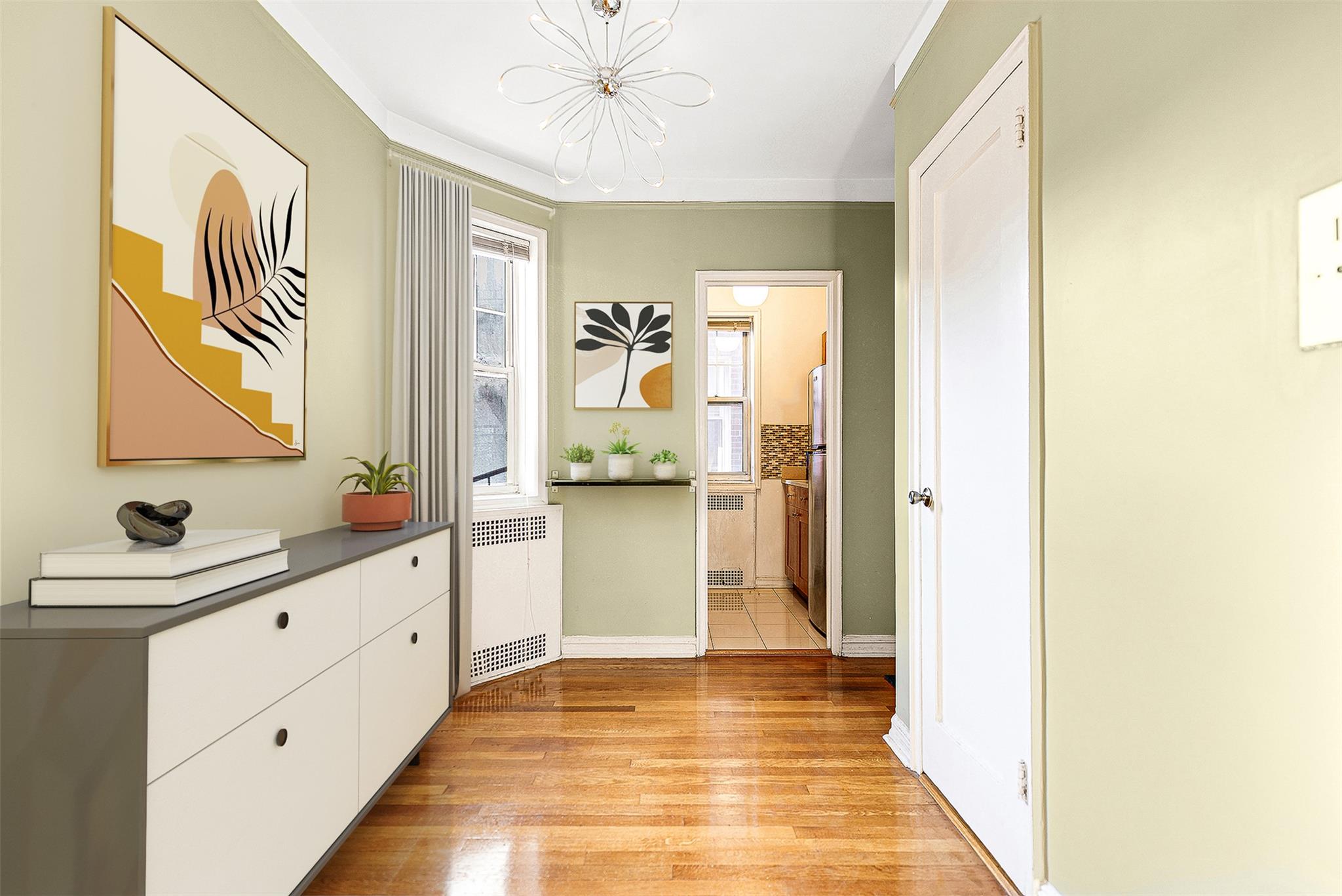 #4 photo, 77-34 113 Street, 皇后區 森林小丘 Forest Hills , NY 11375