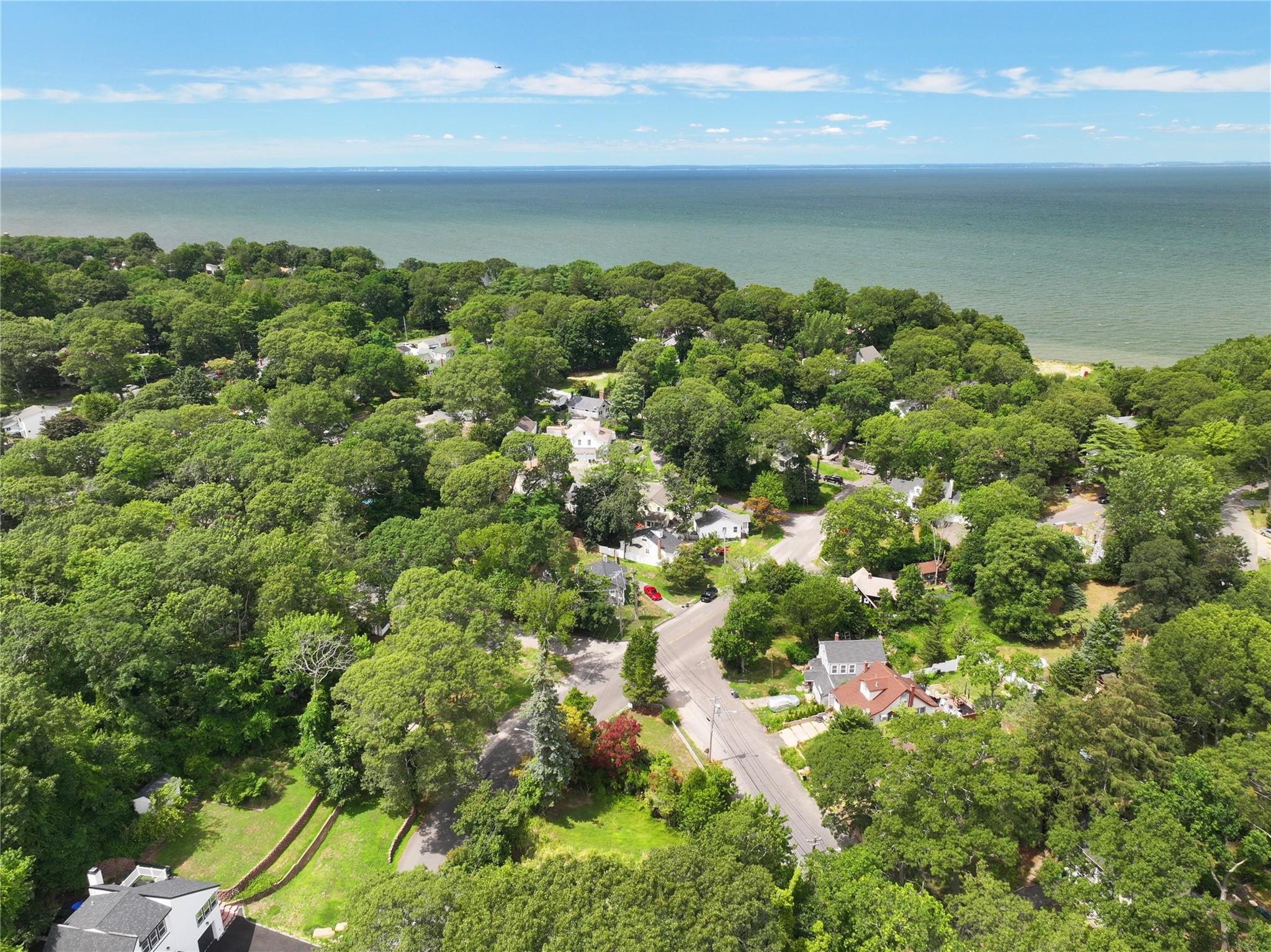 #6 photo, 90 Sunburst Drive, サフォーク郡 Rocky Point , NY 11778