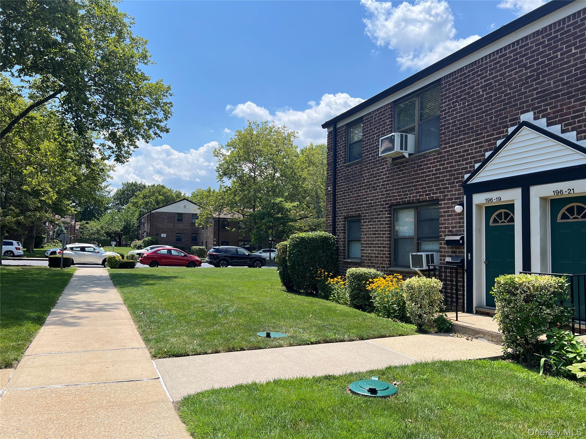 #15 photo, 196-19 69th Avenue, 皇后區 新鮮草原 Fresh Meadows , NY 11365