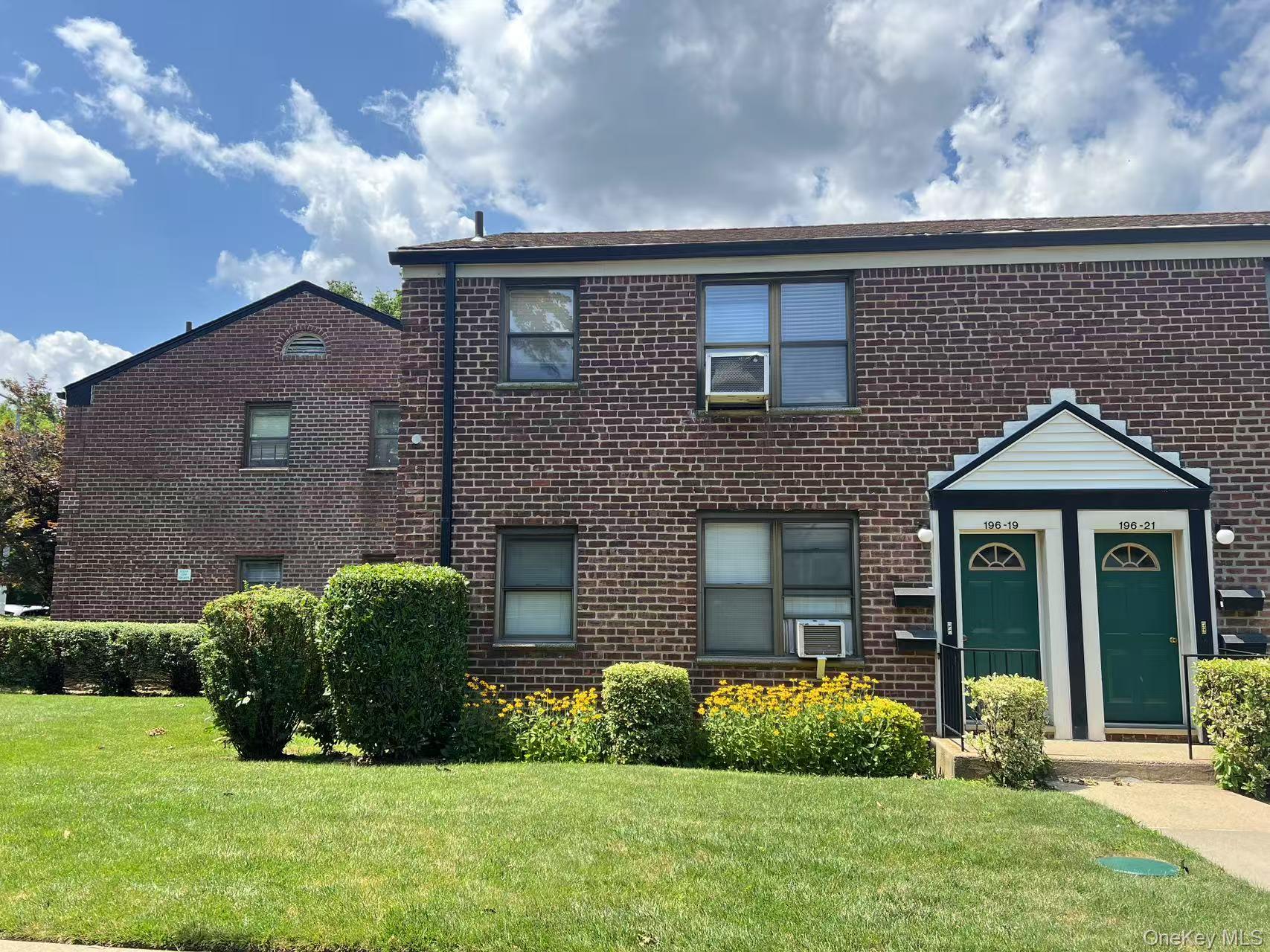 #2 photo, 196-19 69th Avenue, 皇后區 新鮮草原 Fresh Meadows , NY 11365