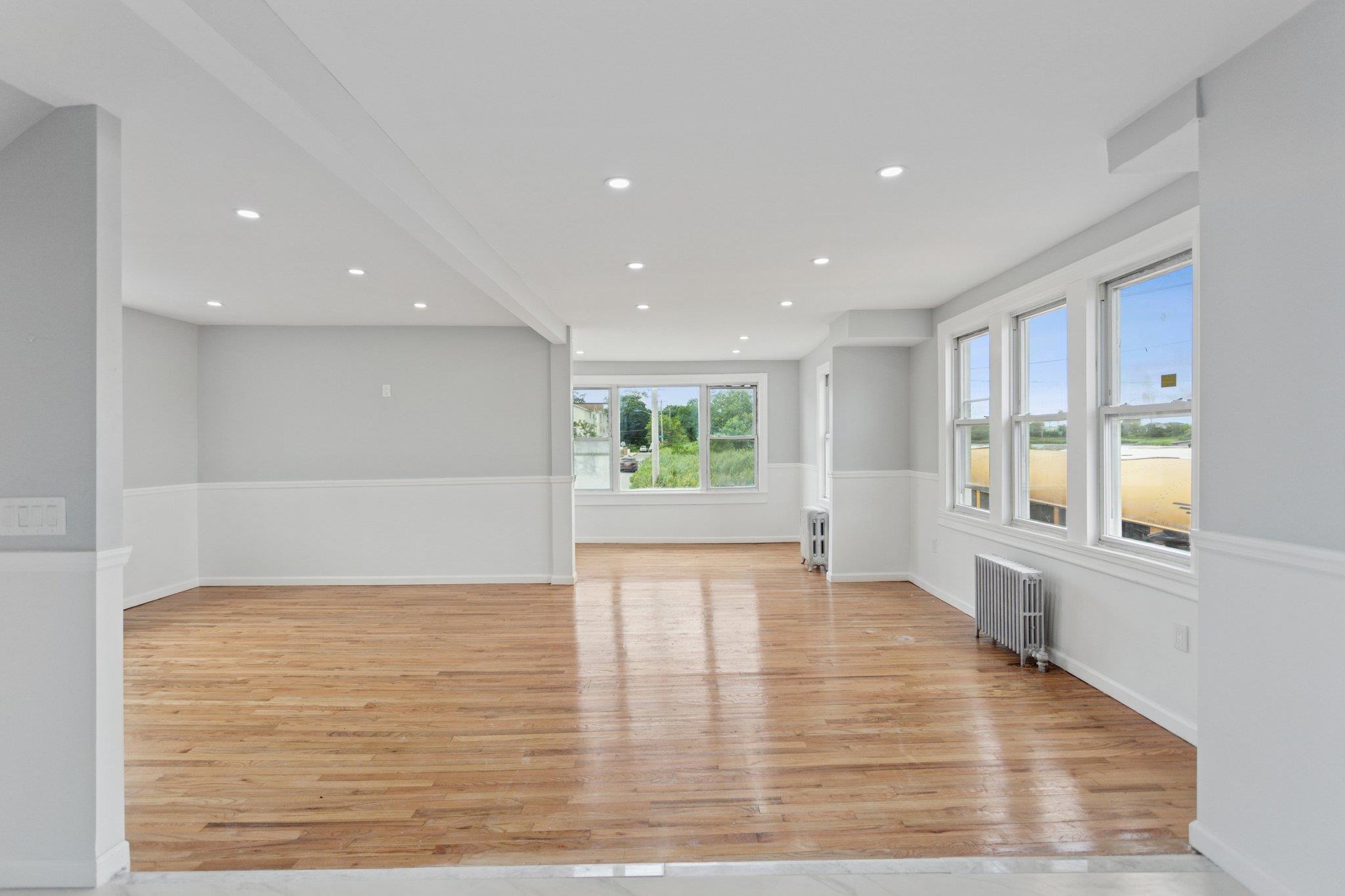 #5 photo, 1442 Pinson Street, クイーンズ区 Far Rockaway , NY 11691