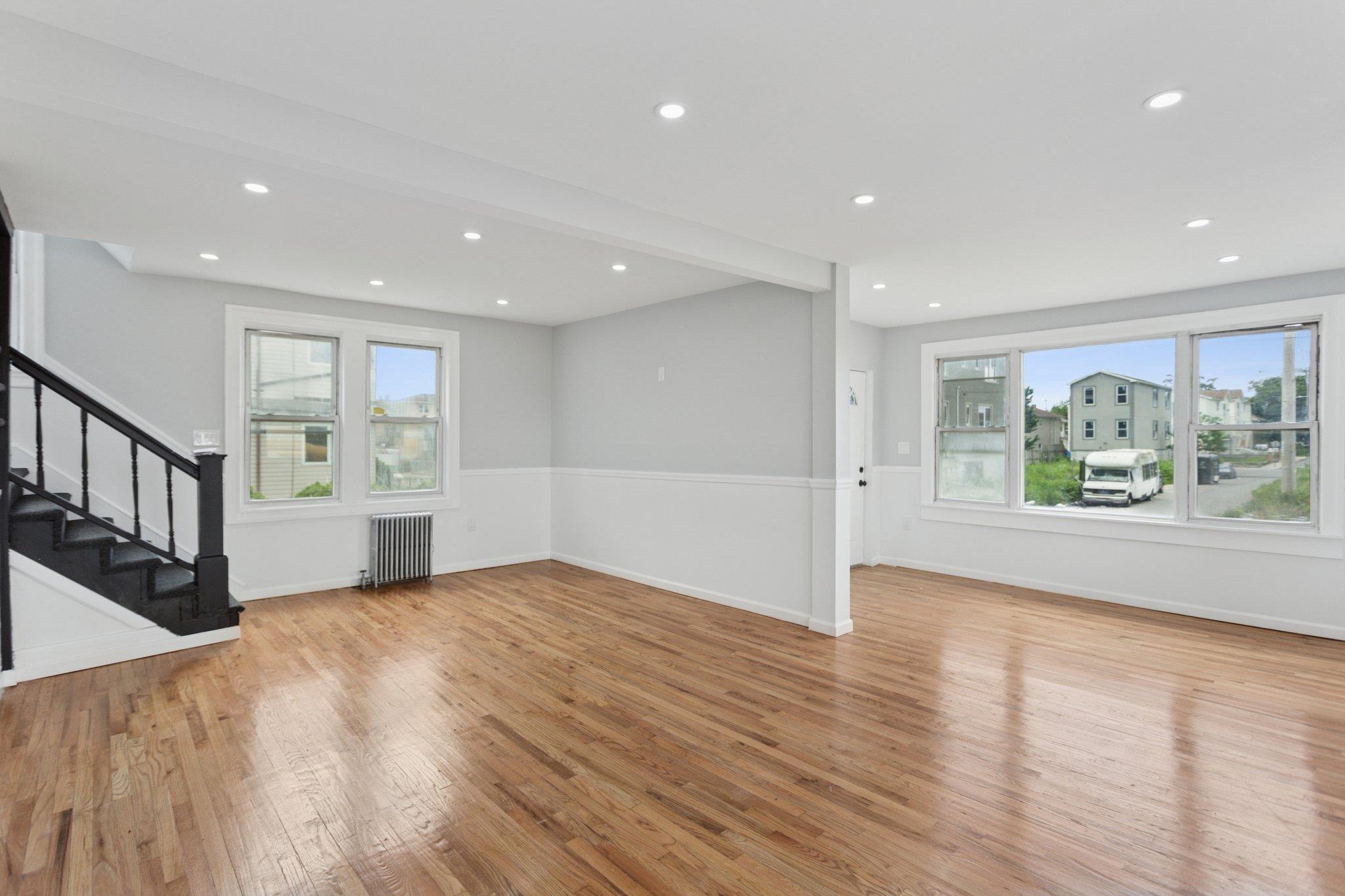 #6 photo, 1442 Pinson Street, クイーンズ区 Far Rockaway , NY 11691