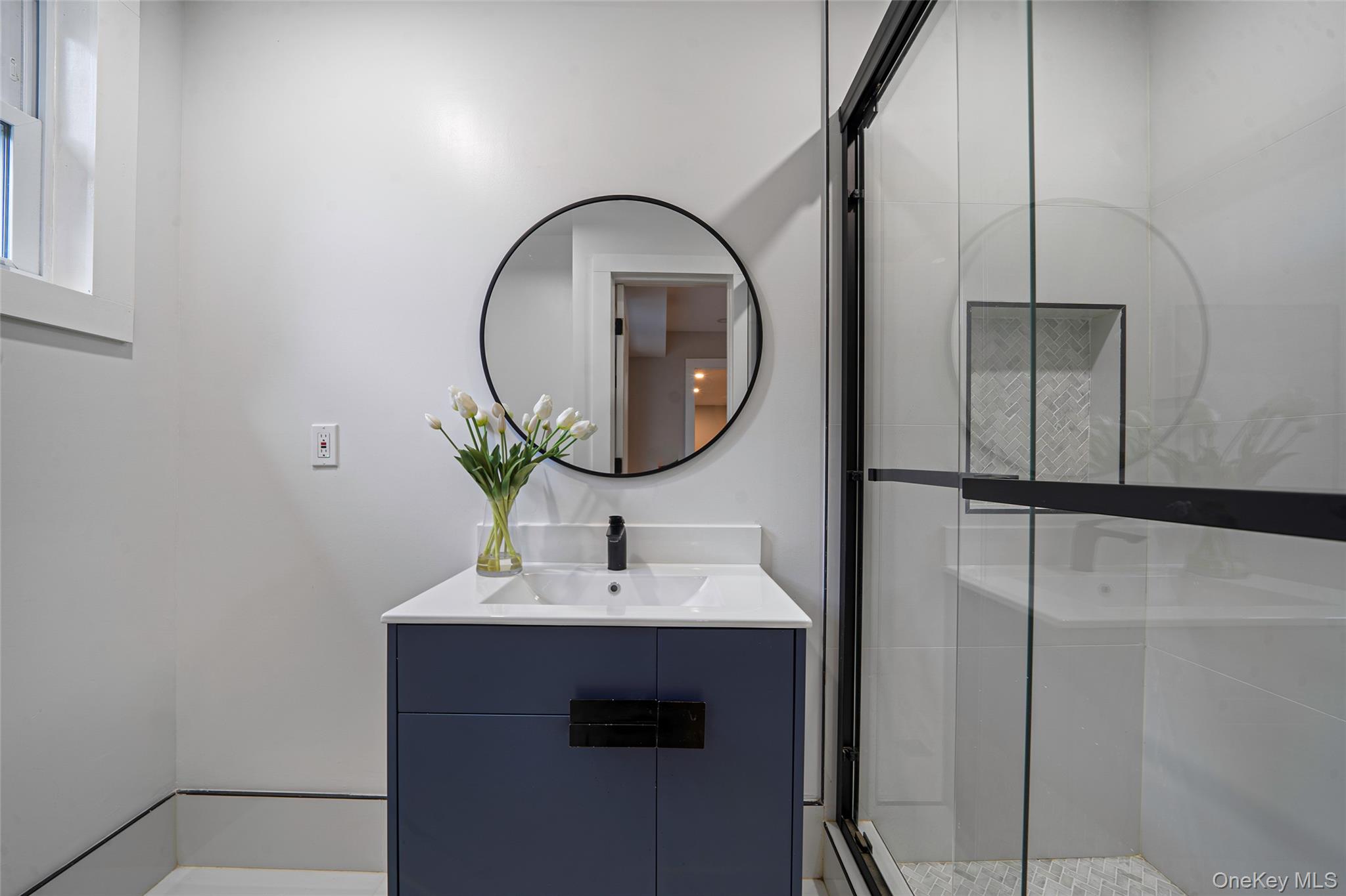 #15 photo, 390 E Main Street, Centerport , NY 11721