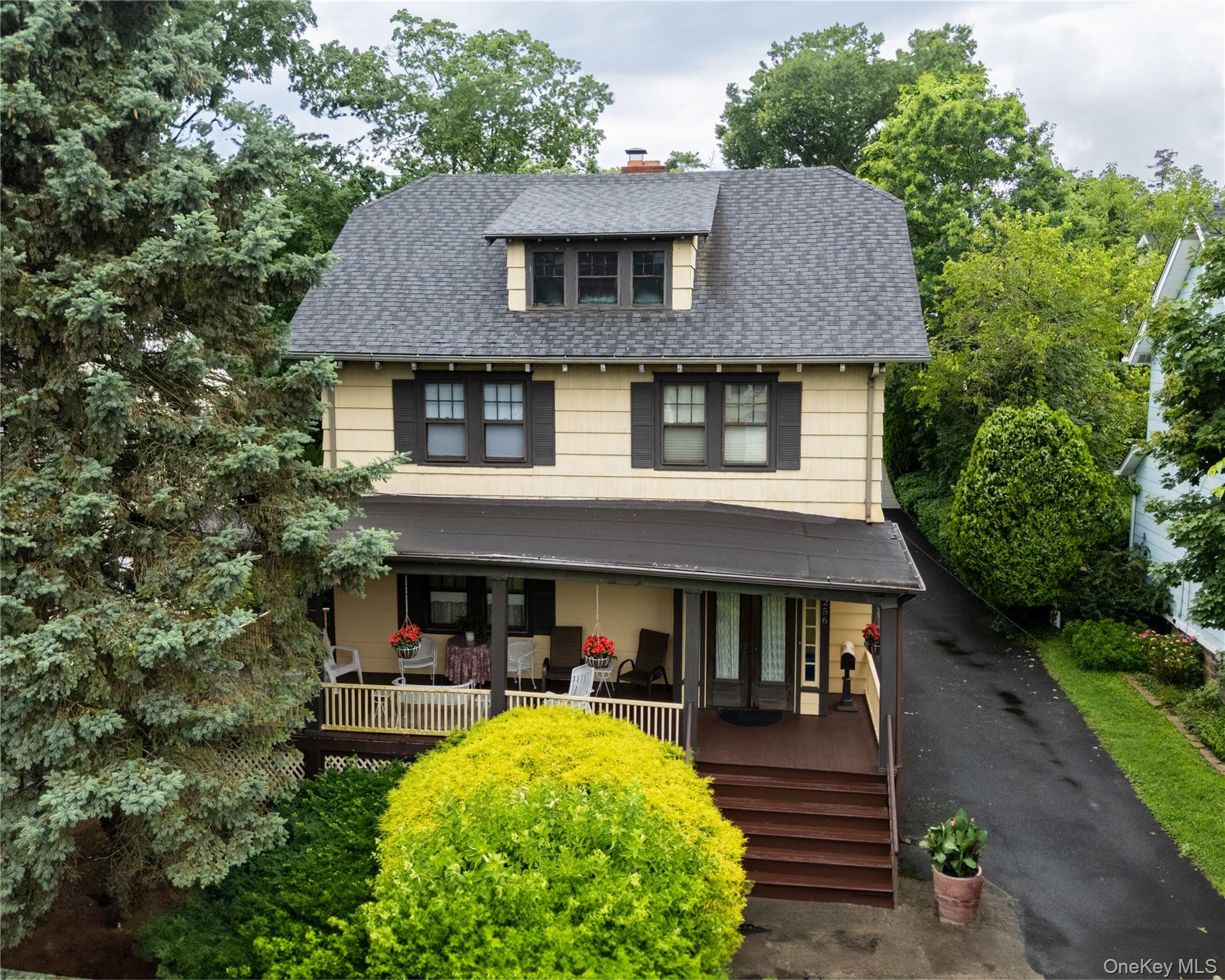 #1 photo, 256 N Regent Street, 紐約州 Port Chester , NY 10573