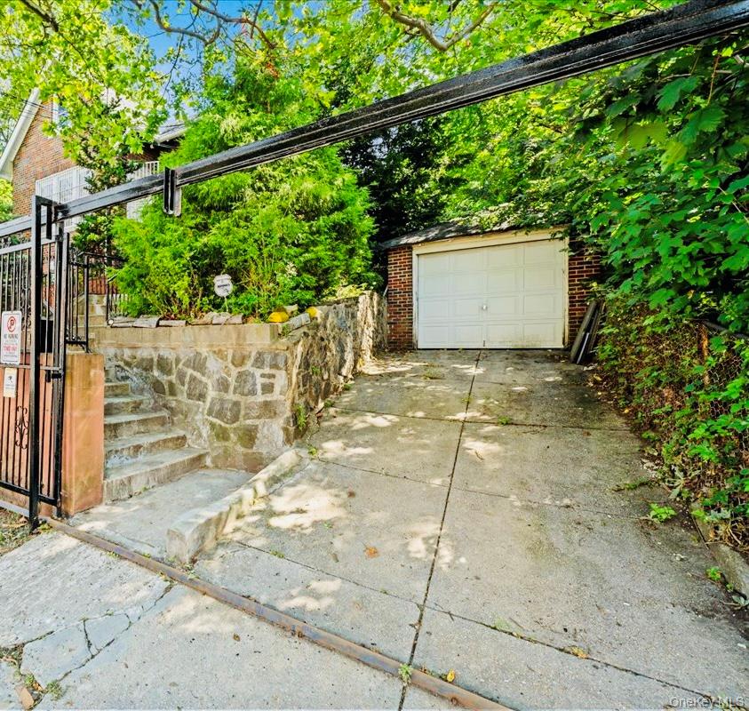 #4 photo, 452 Howe Ave, 布朗士 Bronx , NY 10473