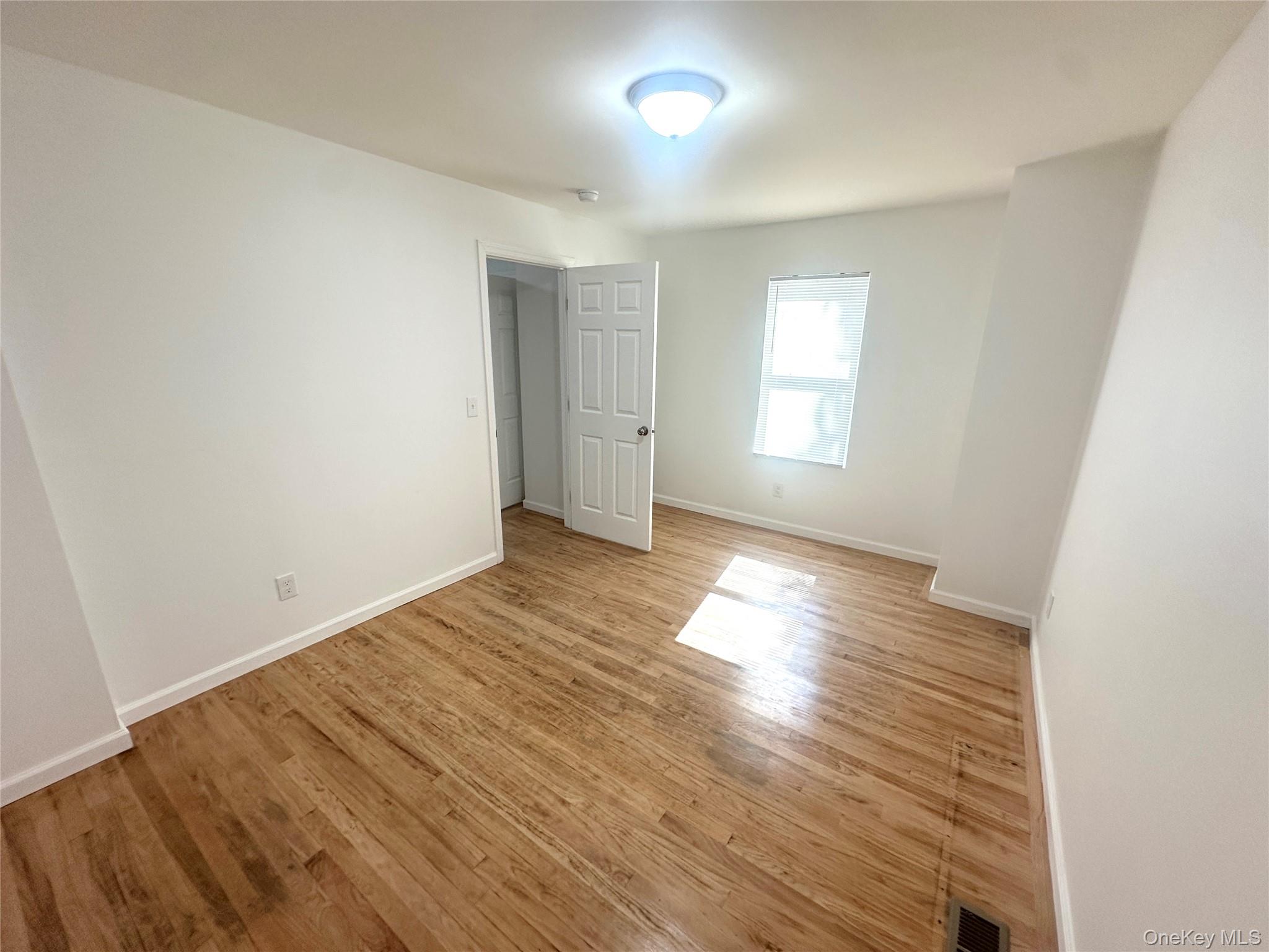 #10 photo, 2187 Route 302, Circleville , NY 10919