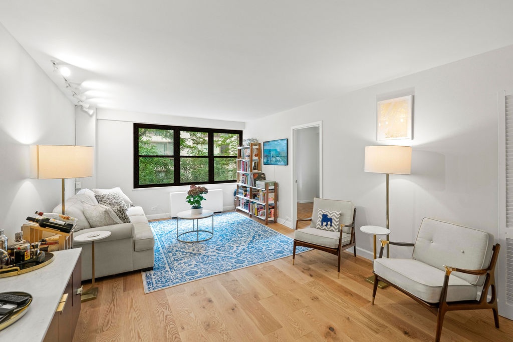 #3 photo, 245 E 25th Street, マンハッタン Kips Bay , NY 10010