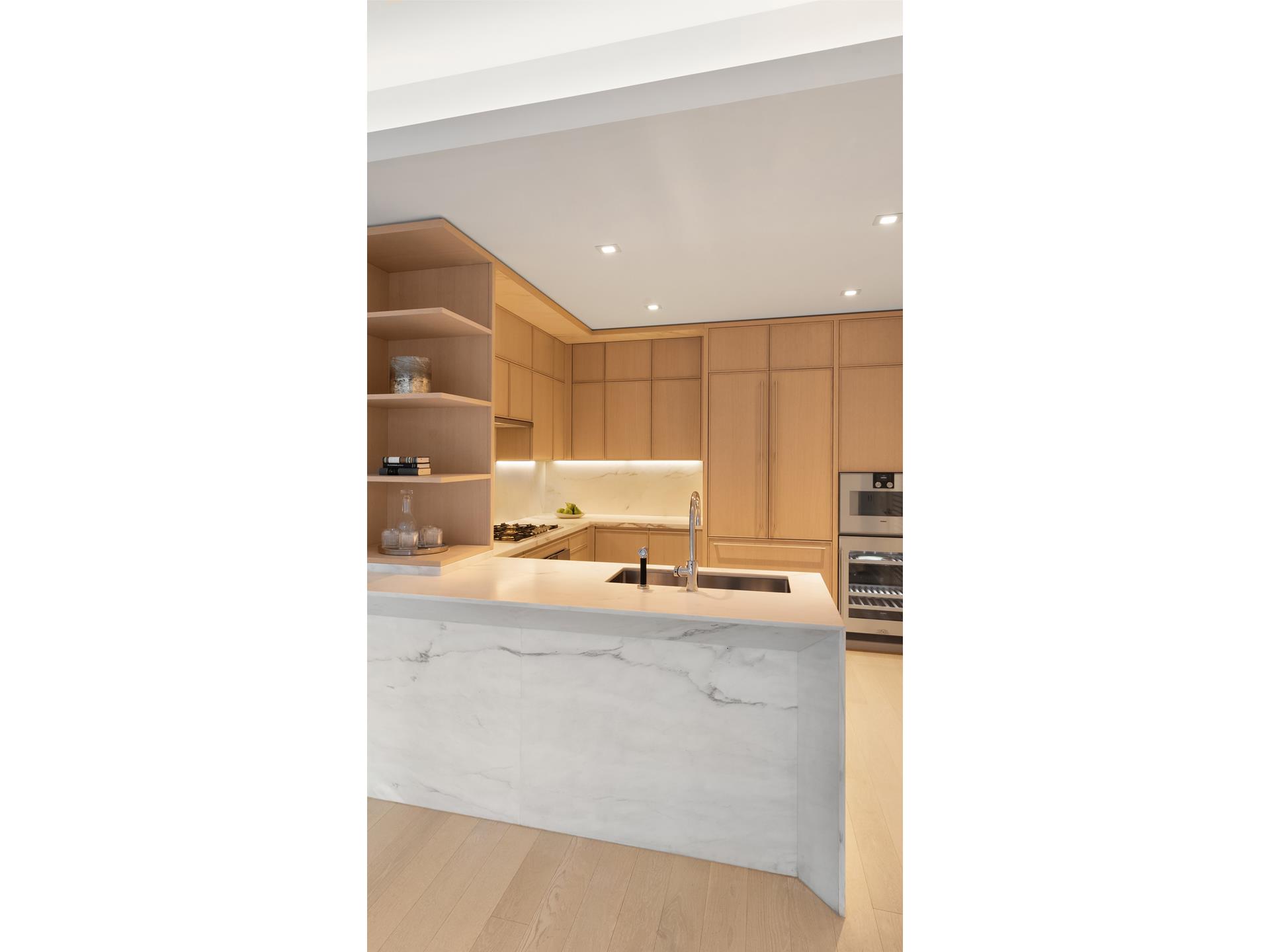 #7 photo, 138 E 50TH Street, マンハッタン Turtle Bay , NY 10022