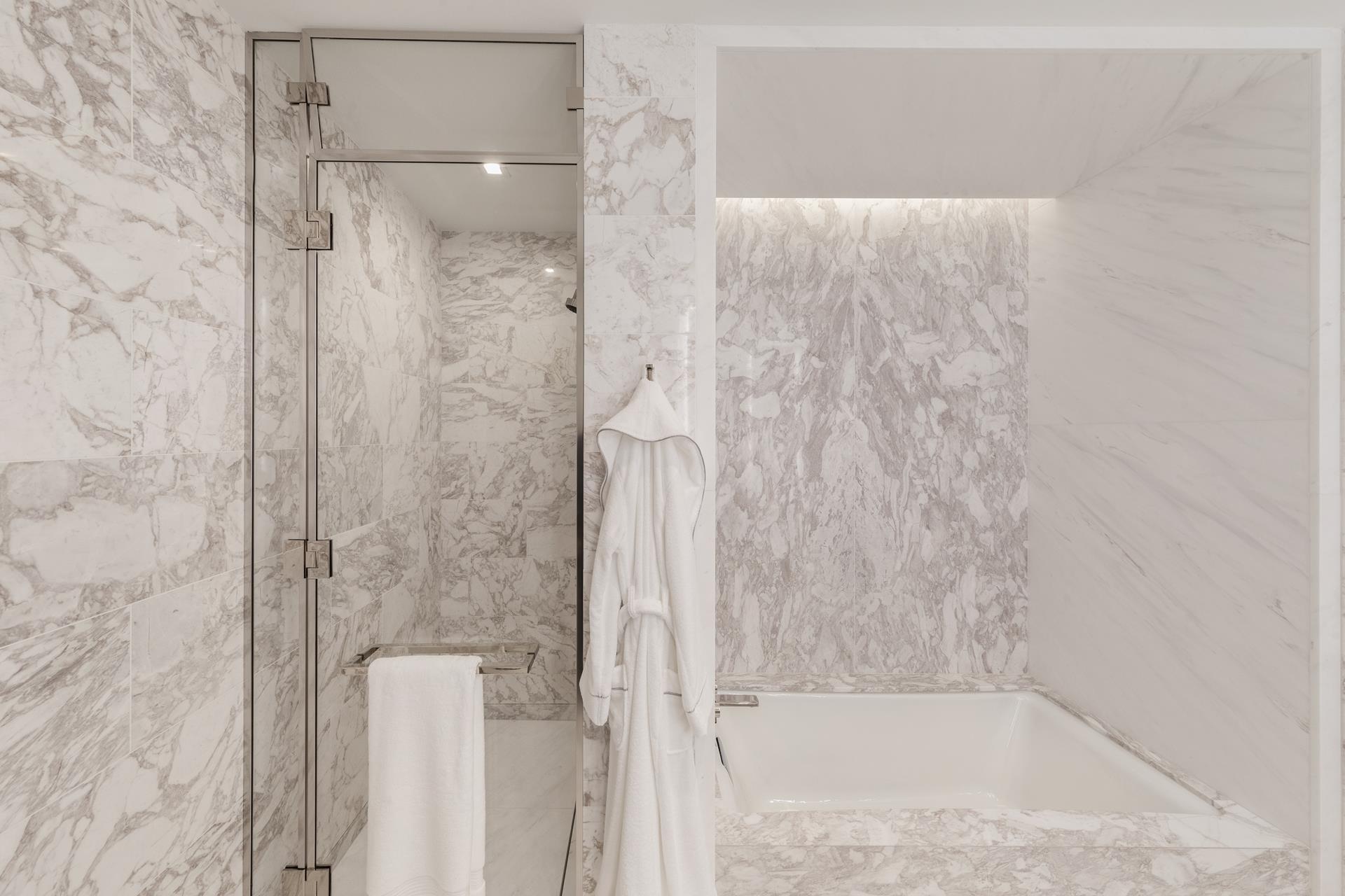 #9 photo, 138 E 50TH Street, マンハッタン Turtle Bay , NY 10022