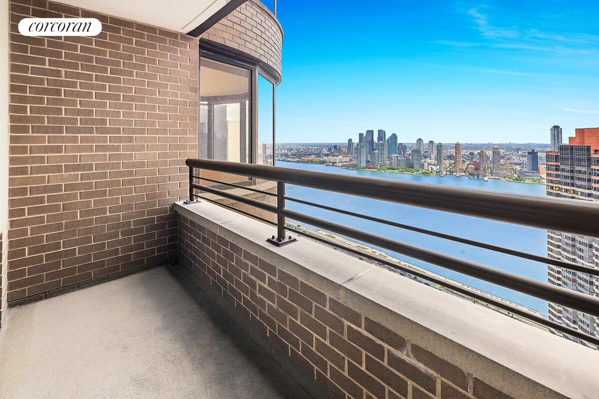 #6 photo, 330 E 38TH Street, マンハッタン Murray Hill , NY 10016