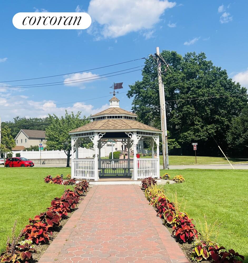 #10 photo, 61-03 255TH Street, 皇后區 小頸 Little Neck , NY 11362