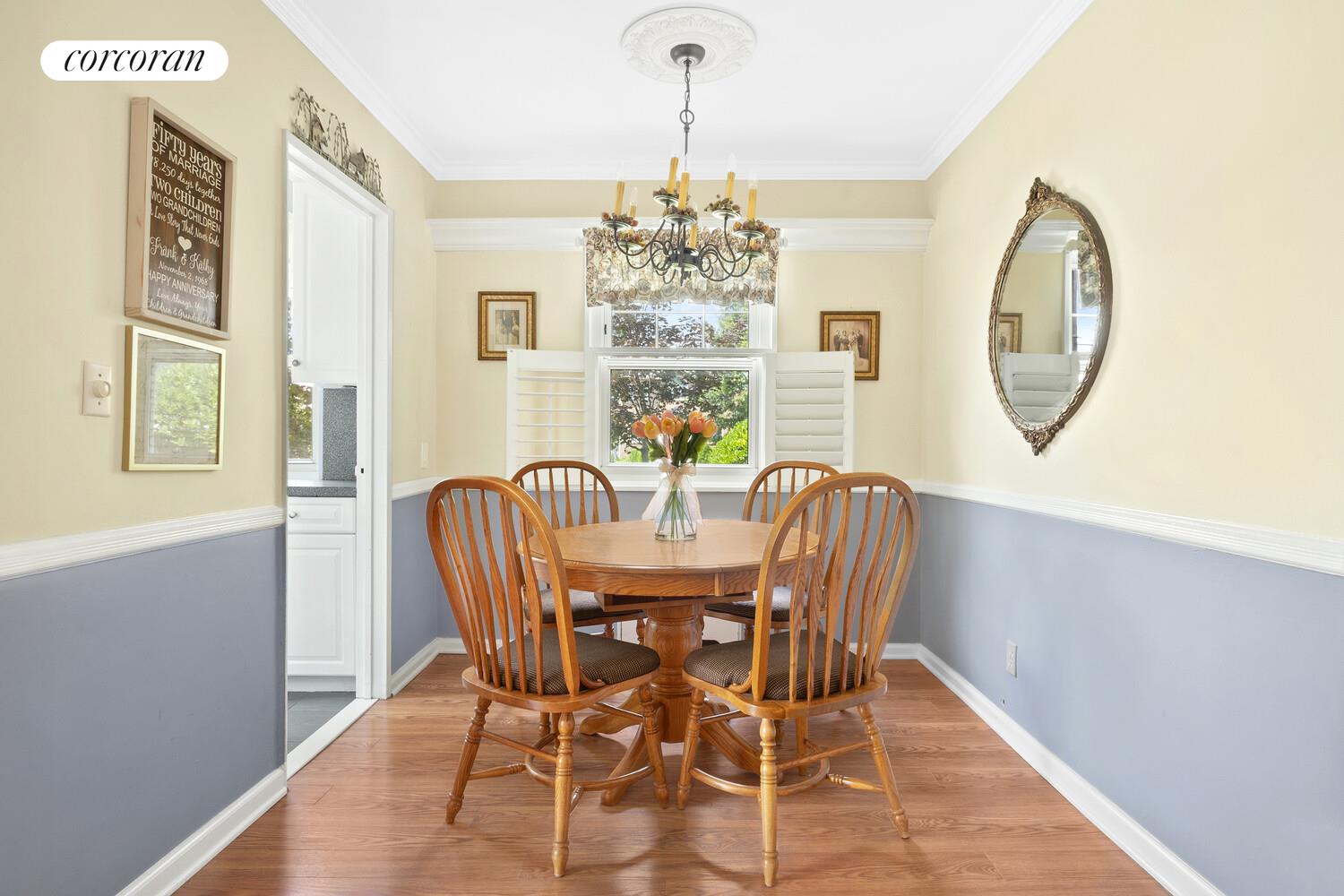 #4 photo, 61-03 255TH Street, 皇后區 小頸 Little Neck , NY 11362