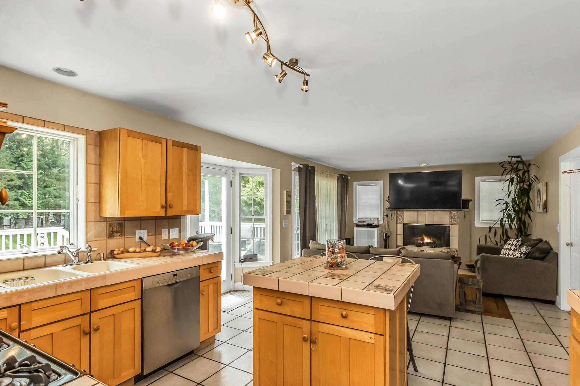 #11 photo, 104B Squiretown Road, サフォーク郡 Hampton Bays , NY 11946