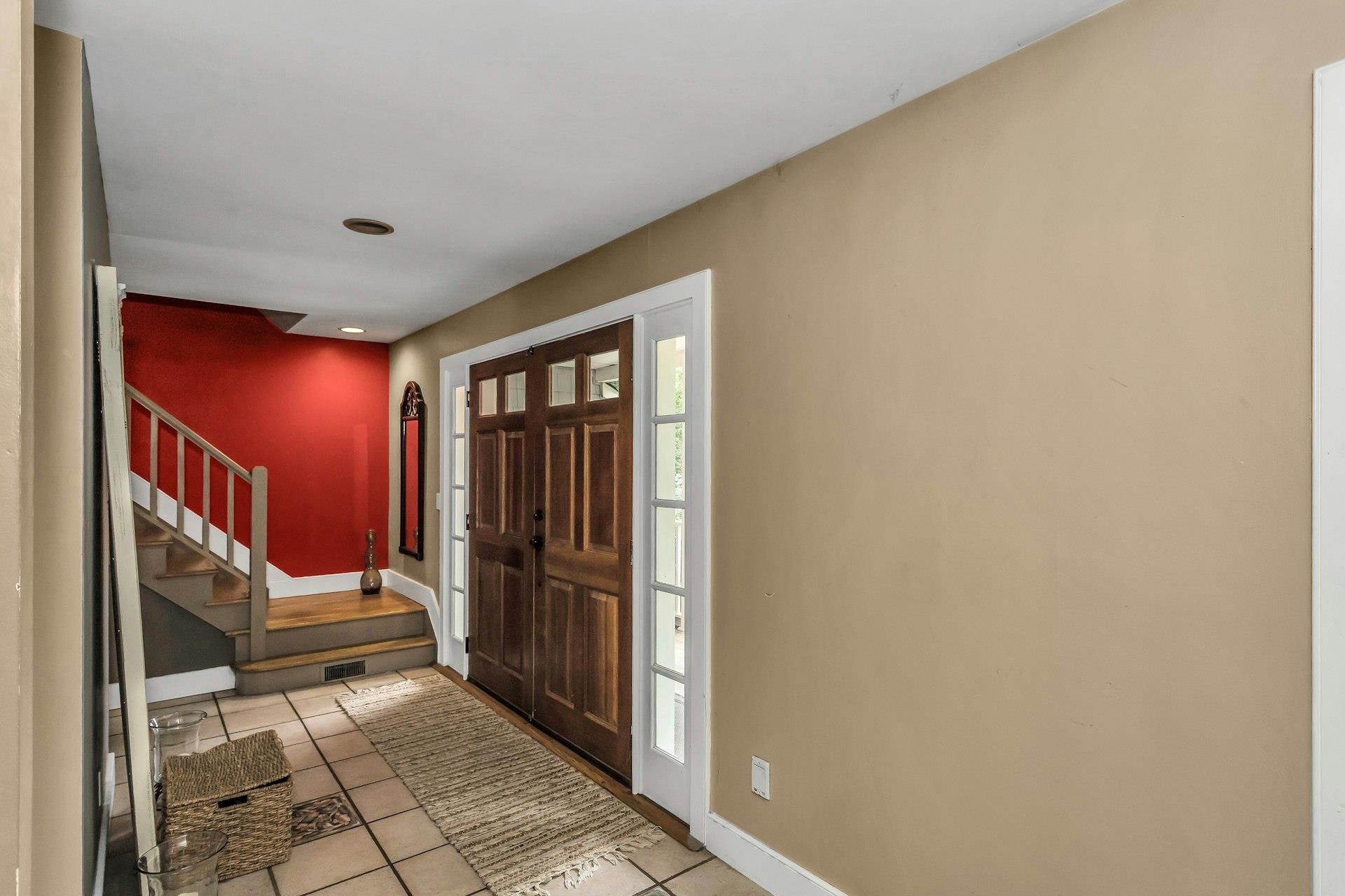 #5 photo, 104B Squiretown Road, サフォーク郡 Hampton Bays , NY 11946