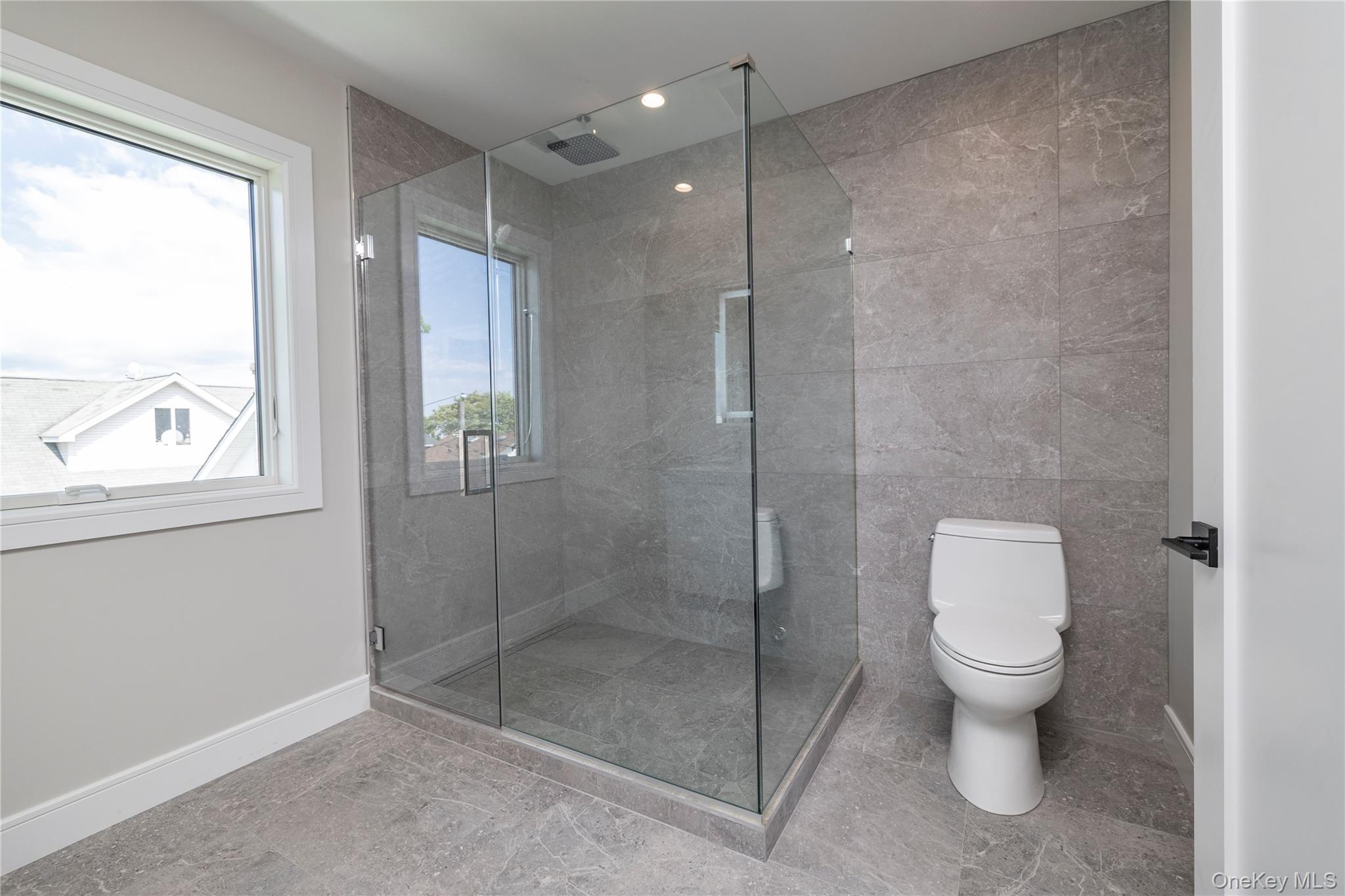 #16 photo, 344 E Fulton Street, ナッソー郡 Long Beach , NY 11561