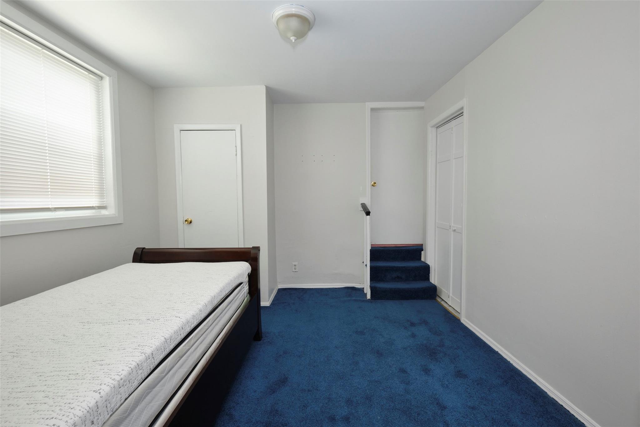 #7 photo, 13501 Crossbay Boulevard, クイーンズ区 Ozone Park , NY 11417