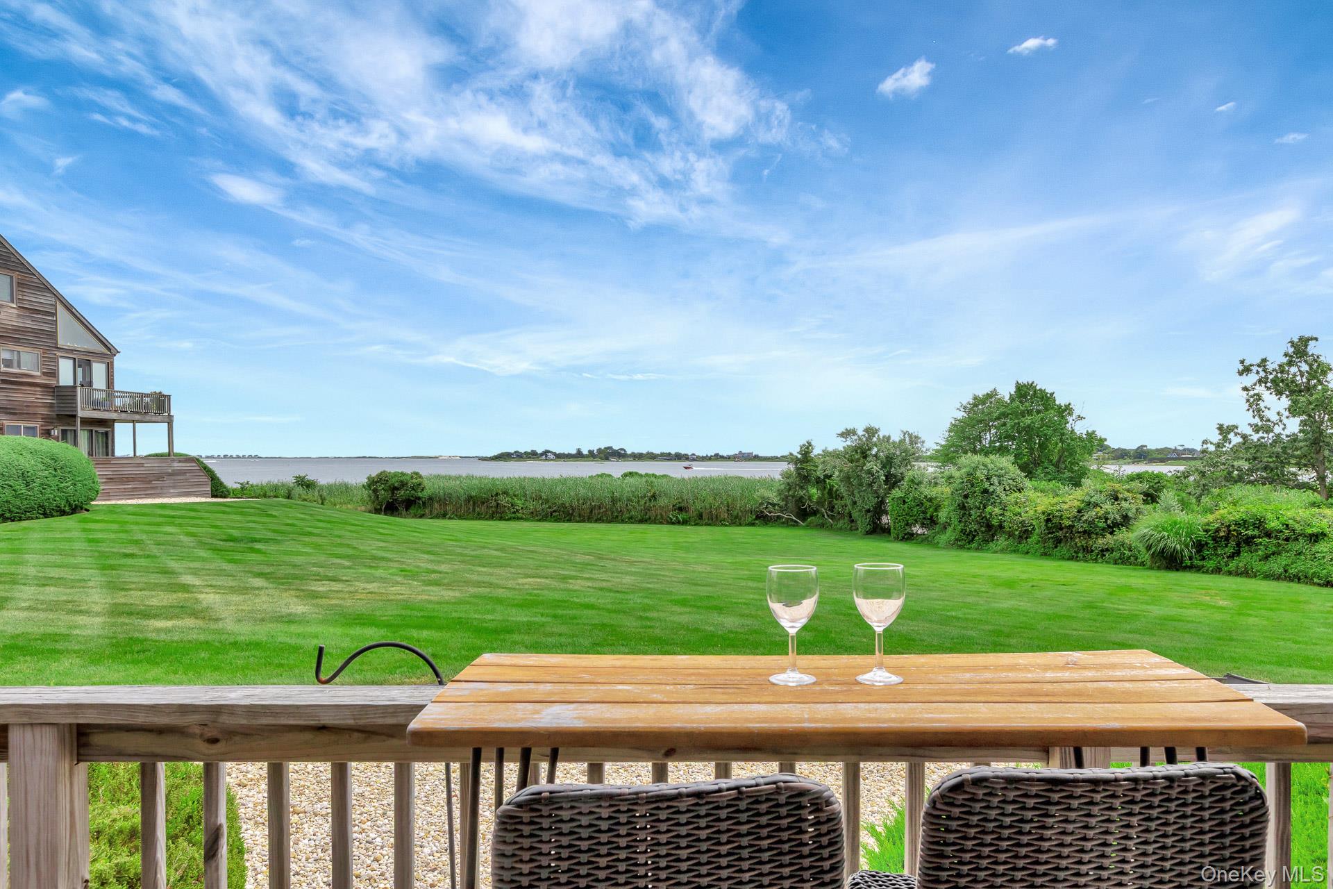 #20 photo, 59 Watchogue Avenue, サフォーク郡 East Moriches , NY 11940