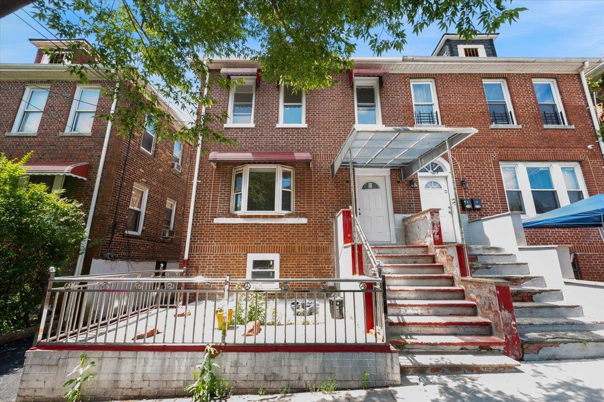 #1 photo, 3585 Fish Avenue, برونكس Bronx , NY 10469