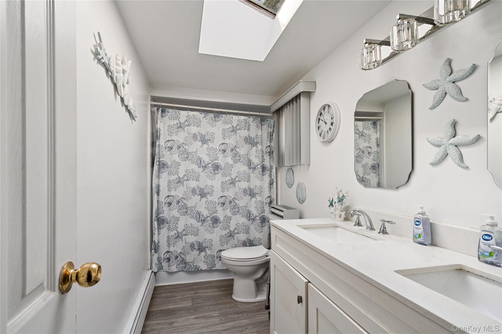 #13 photo, 245 Lido Parkway, サフォーク郡 Lindenhurst , NY 11757