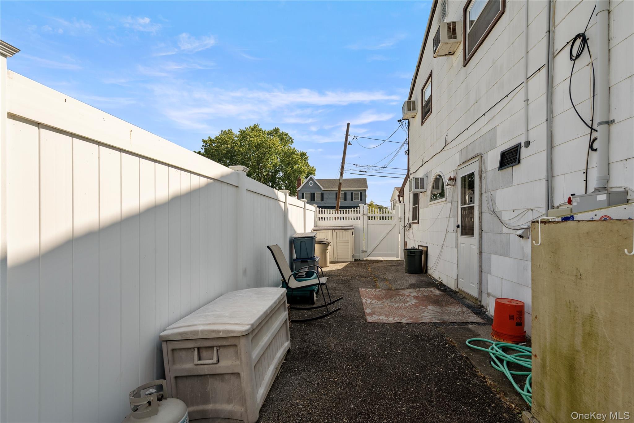 #17 photo, 245 Lido Parkway, サフォーク郡 Lindenhurst , NY 11757