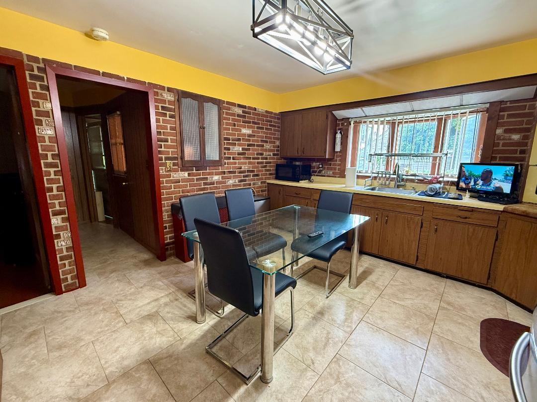 #10 photo, 112 Rutland Road, 長島 Hempstead , NY 11550