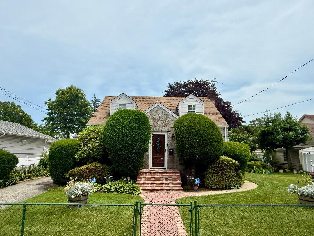 #2 photo, 112 Rutland Road, 長島 Hempstead , NY 11550