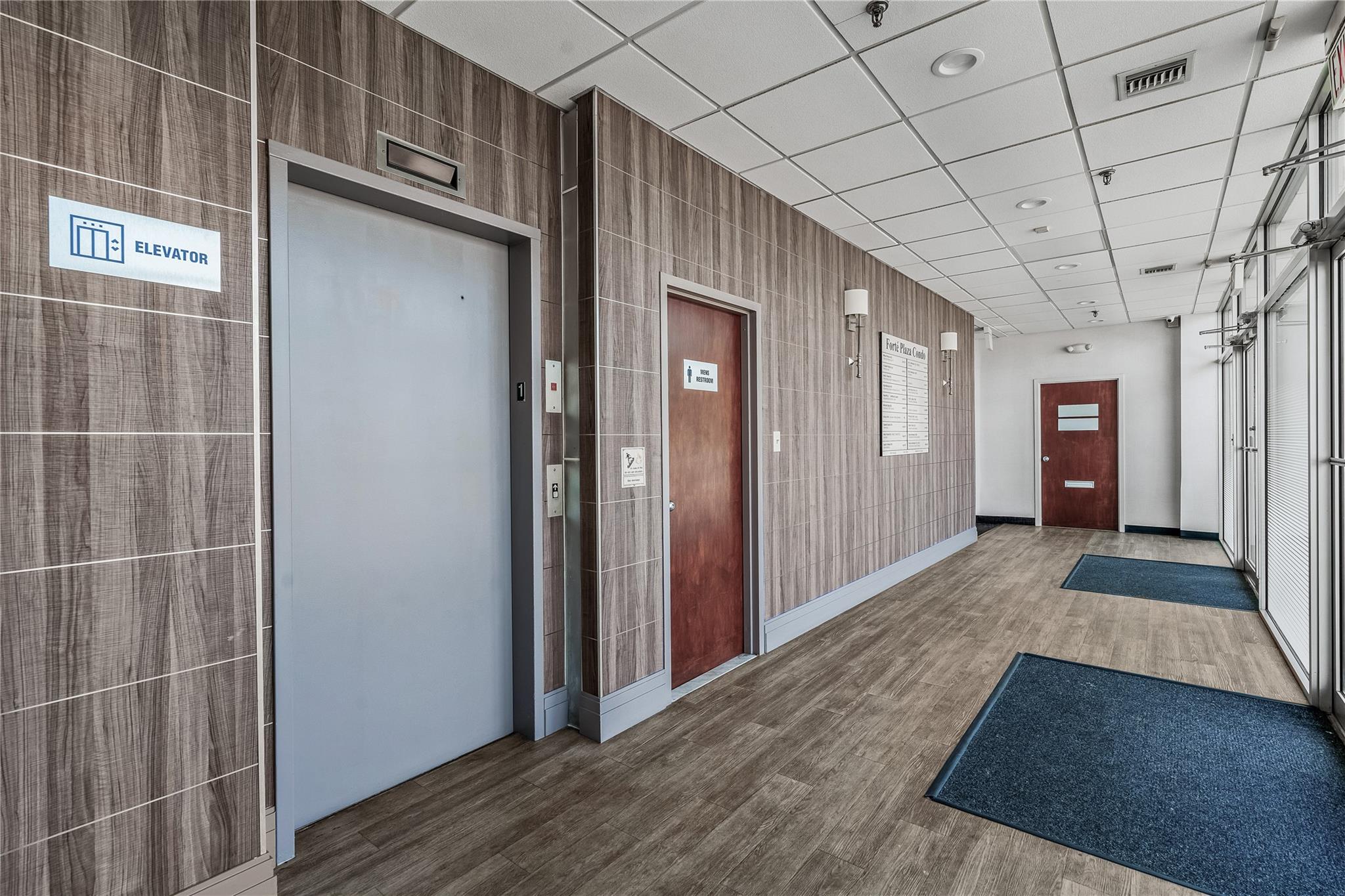 #4 photo, 1097 Old Country Road, ナッソー郡 Plainview , NY 11803