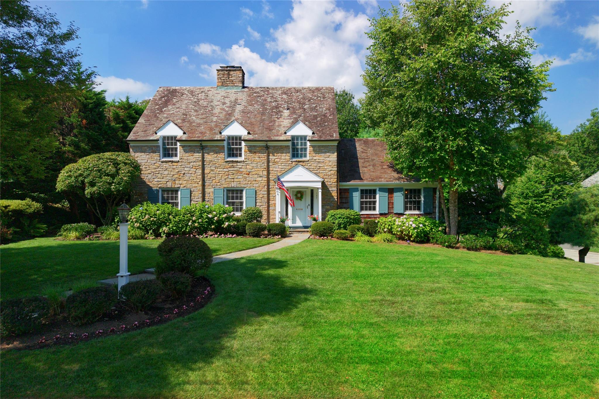 #1 photo, 137 Remington Road, 长岛 曼哈塞特 Manhasset , NY 11030