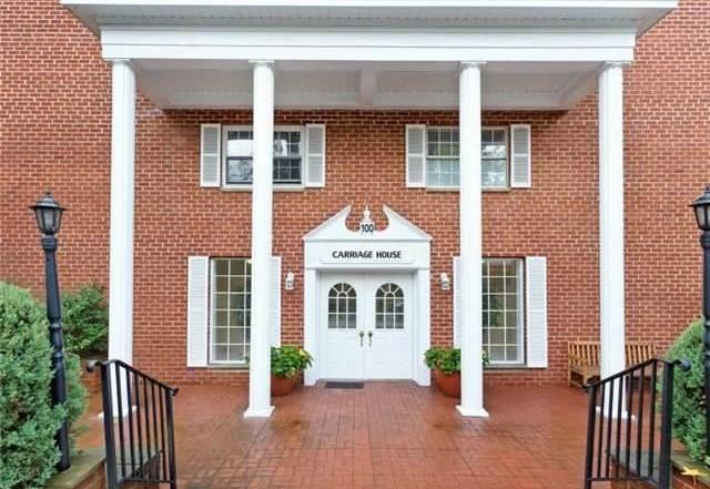 #1 photo, 100 S Middle Neck Road, ناسو Great Neck , NY 11021