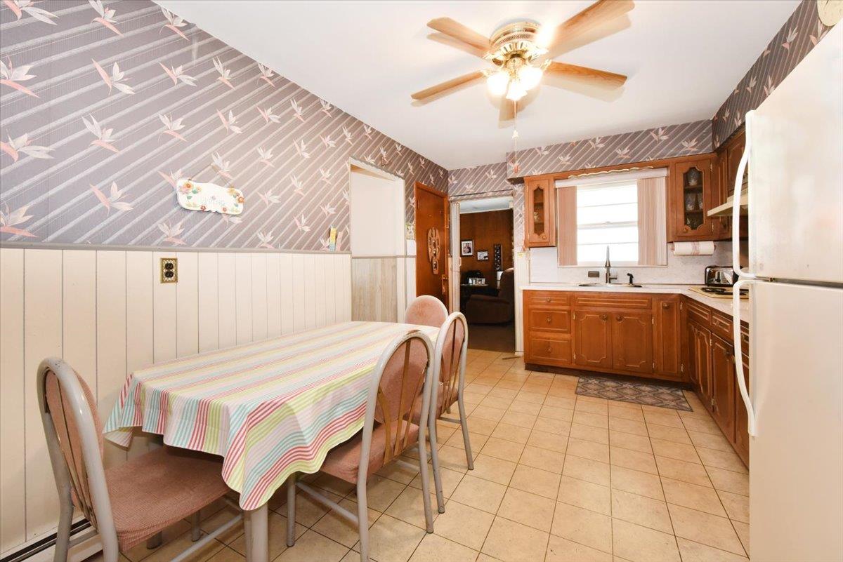 #11 photo, 212 N Cedar Street, 長島 Massapequa , NY 11758