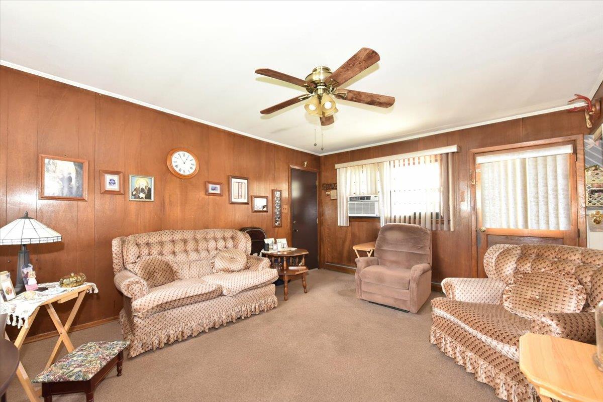 #13 photo, 212 N Cedar Street, 長島 Massapequa , NY 11758