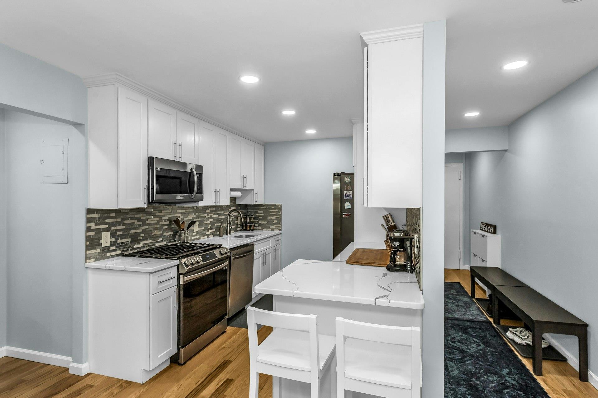 #10 photo, 324 Post Avenue, 長島 西布雷 Westbury , NY 11590