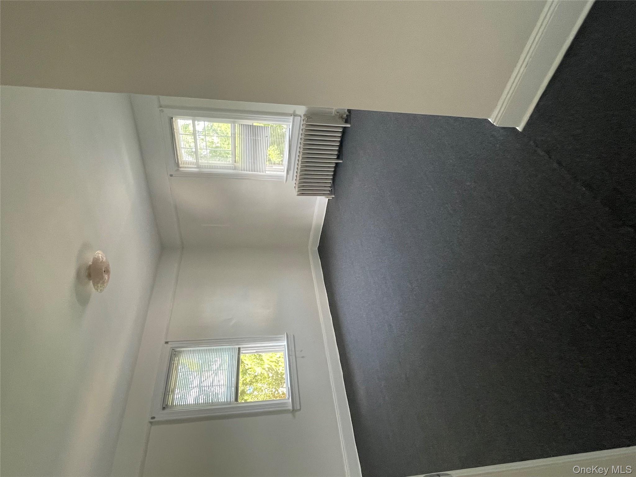 #11 photo, 215 Sedgwick Avenue, Yonkers , NY 10705