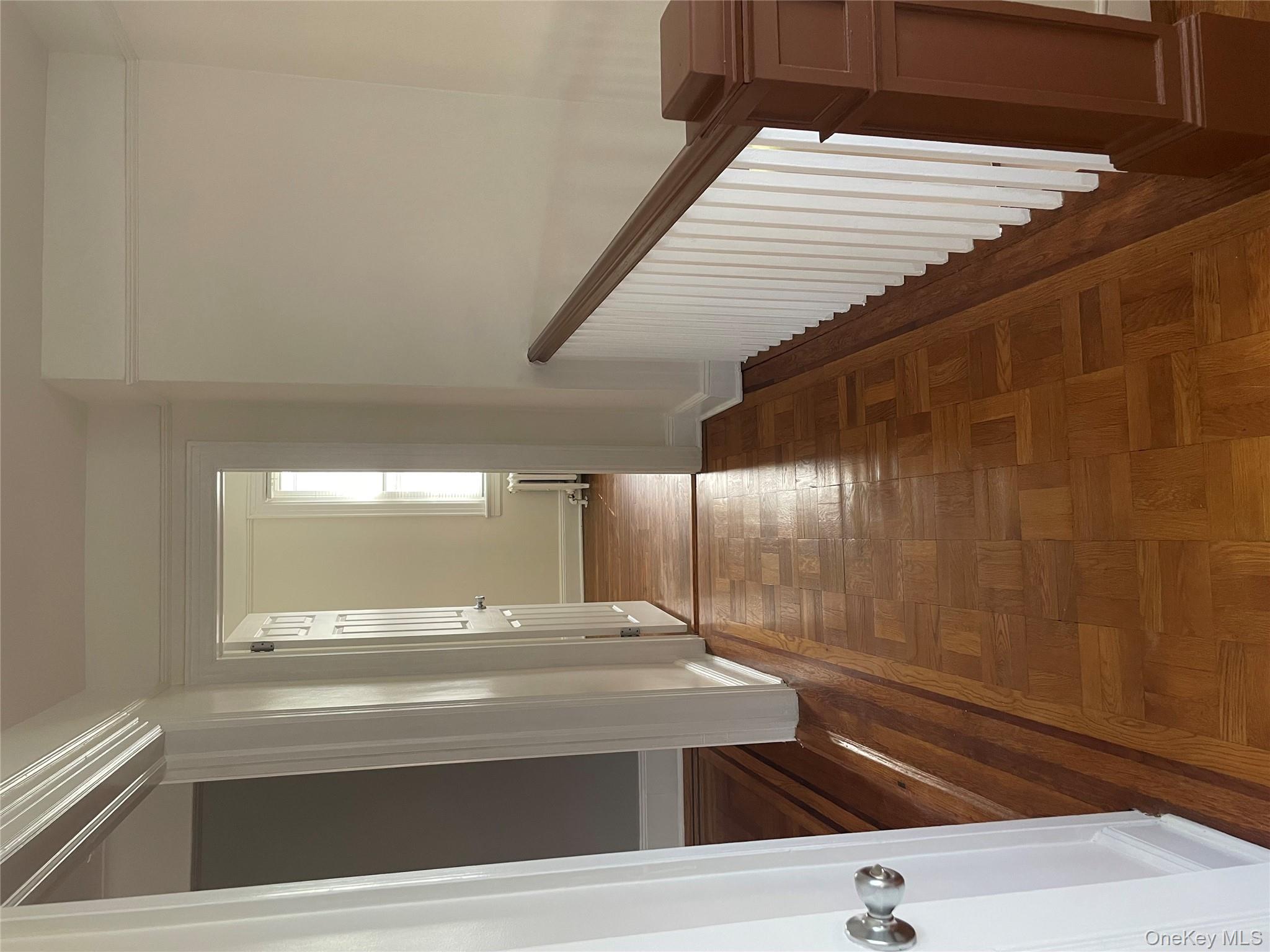 #4 photo, 215 Sedgwick Avenue, Yonkers , NY 10705