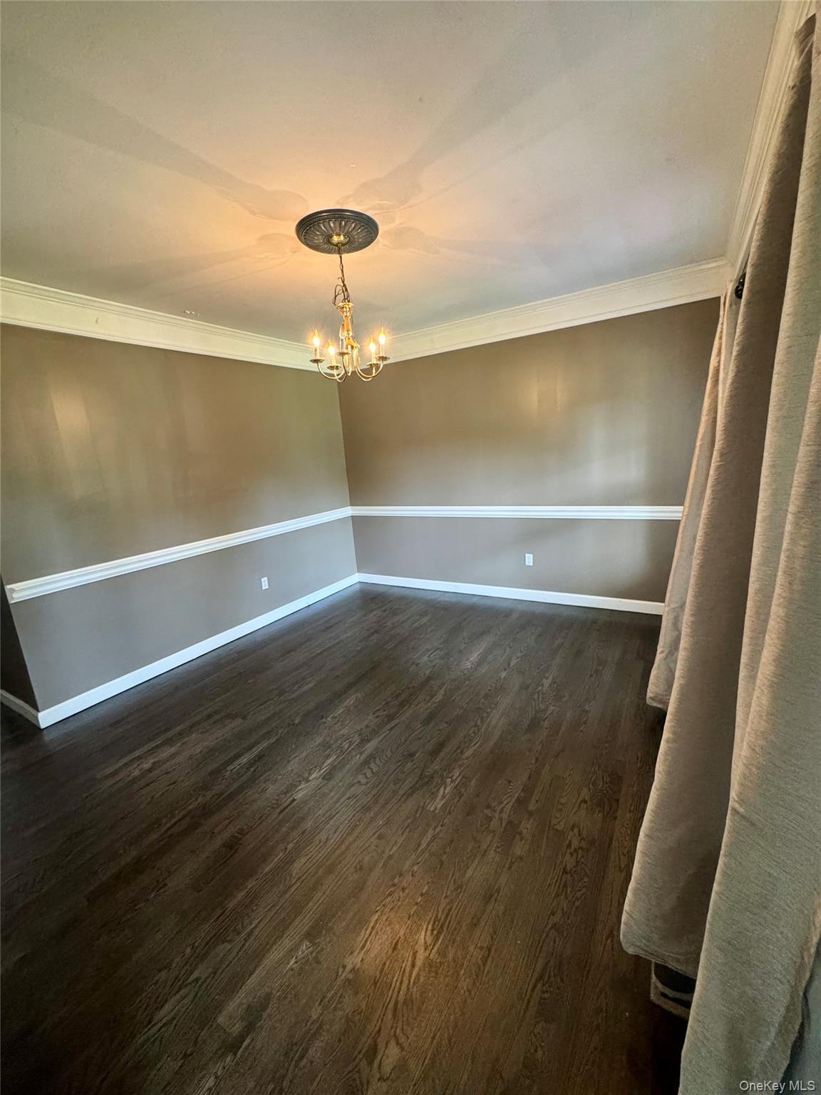 #5 photo, 8 Cedardale Loop, Wappingers Falls , NY 12590