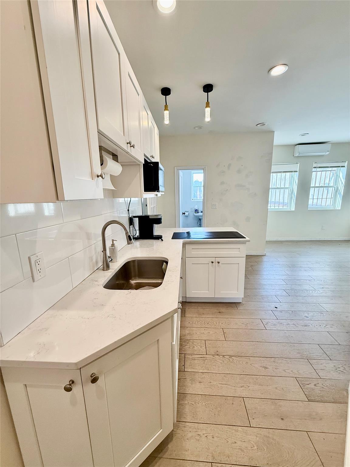 #9 photo, 3287 Westchester Avenue, ブロンクス区 Bronx , NY 10461