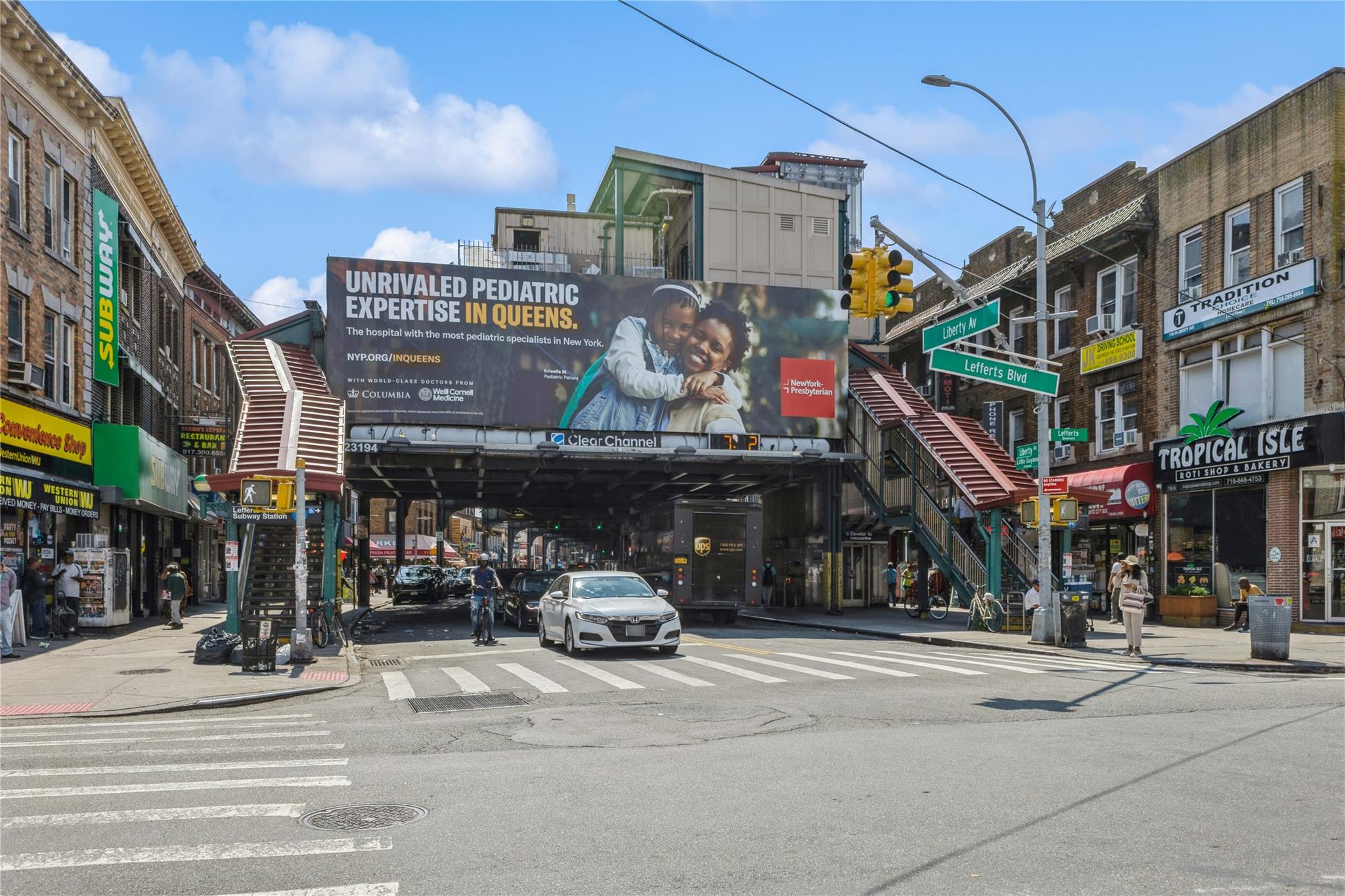 #2 photo, 11918 Liberty Avenue, クイーンズ区 Ozone Park , NY 11419