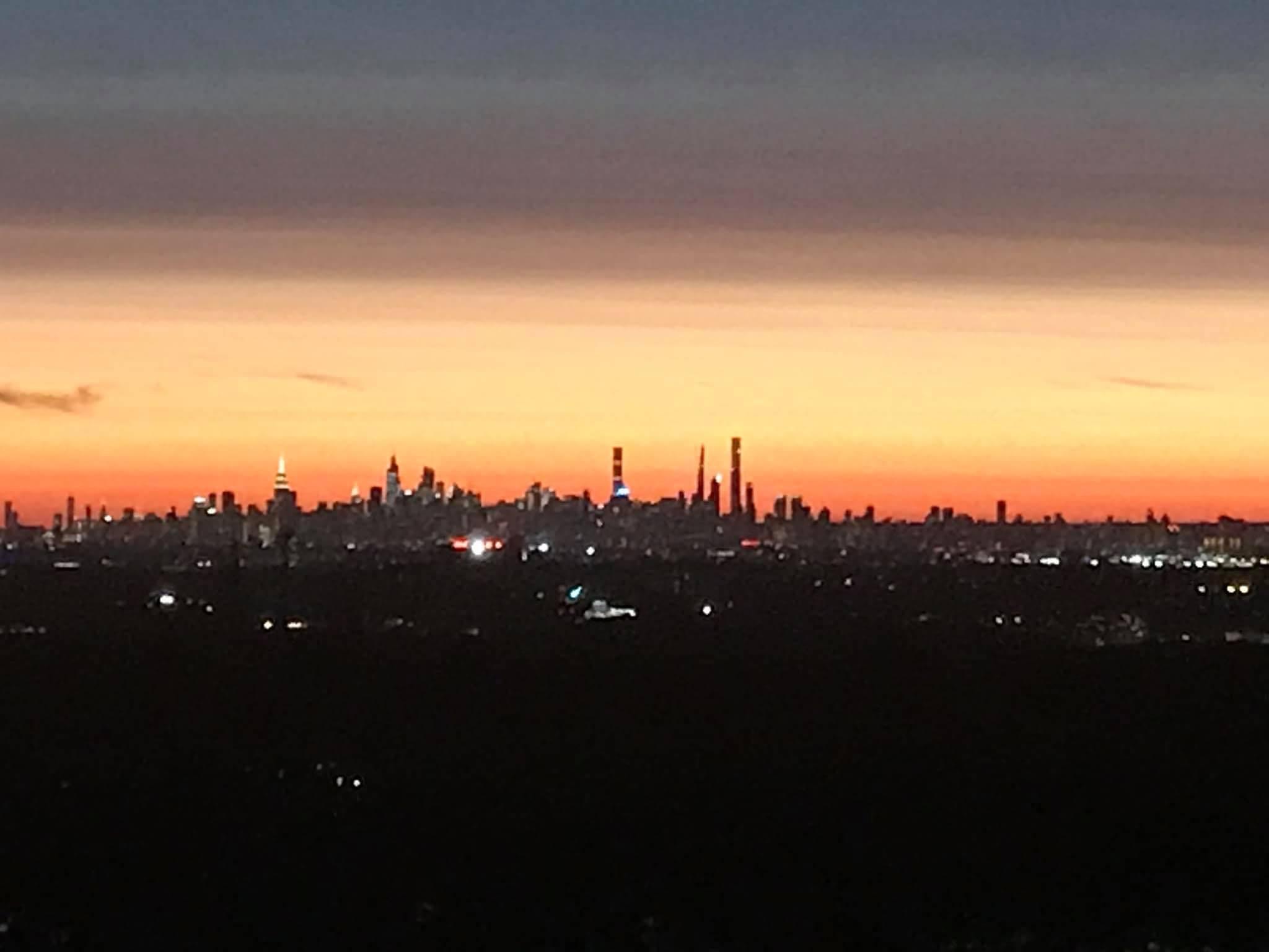 #1 photo, 26910 Grand Central Parkway, 皇后區 花卉园 Floral Park , NY 11005