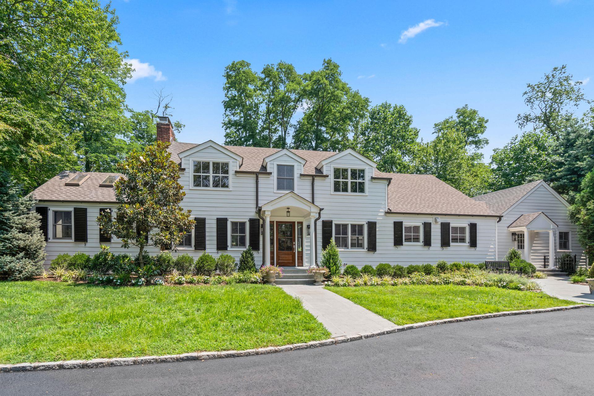 #1 photo, 1692 Route 25A/ Private RD, ناسو Laurel Hollow , NY 11791