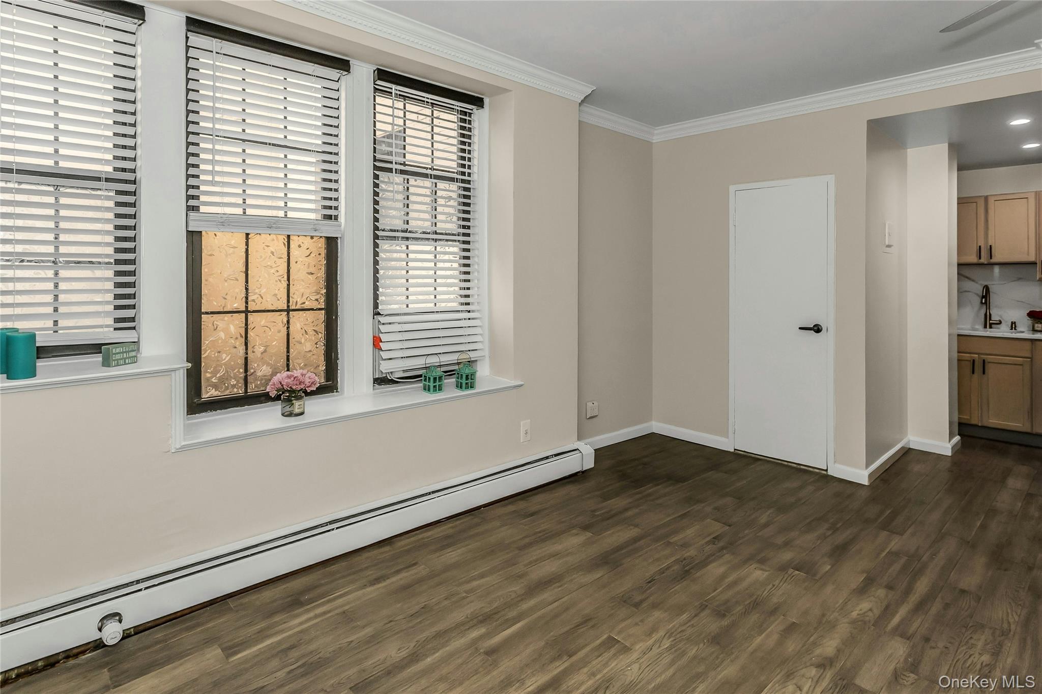 #8 photo, 310 Riverside Boulevard, ナッソー郡 Long Beach , NY 11561