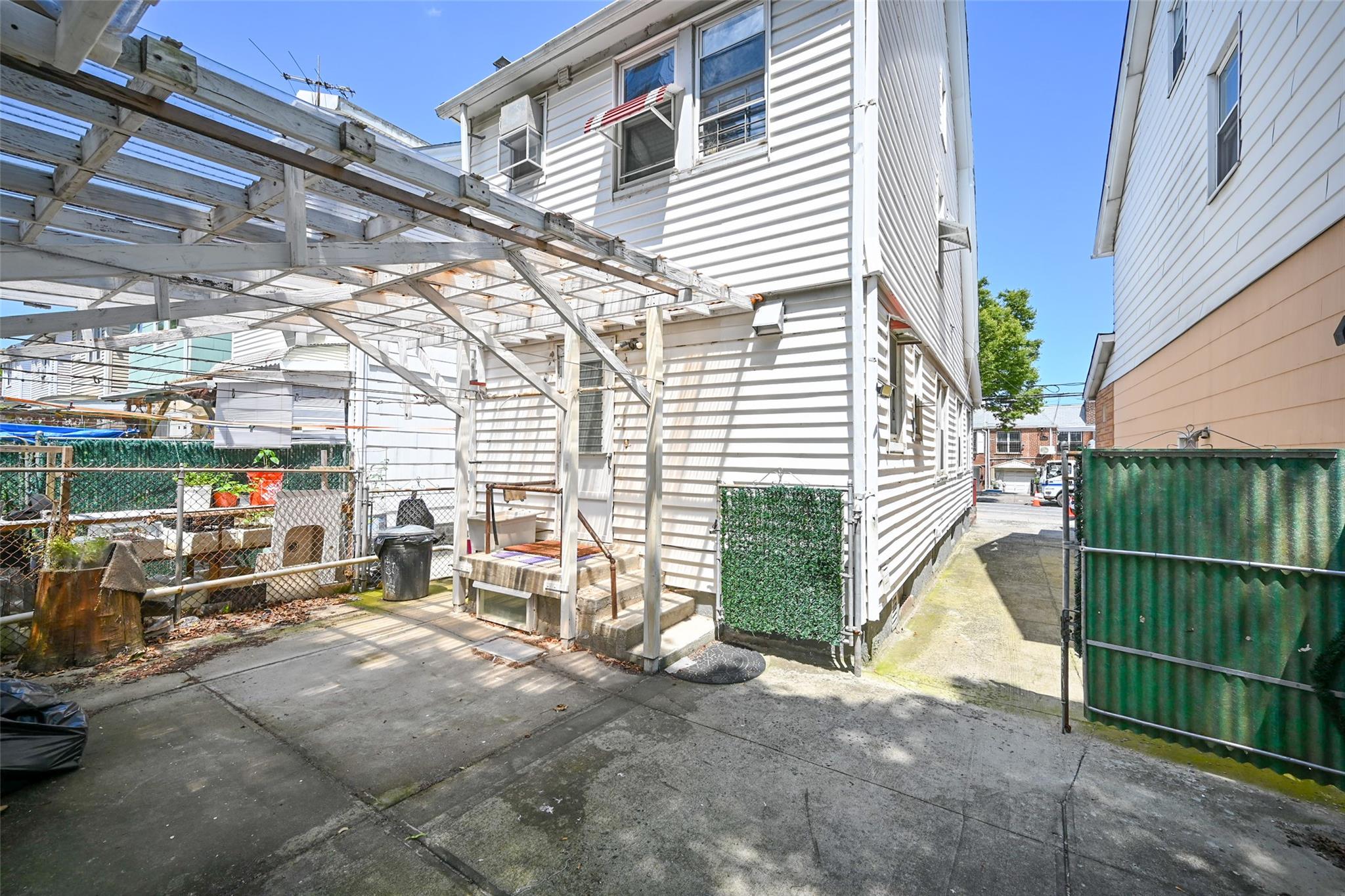#17 photo, 156-14 65 Avenue, كوينز Flushing , NY 11367