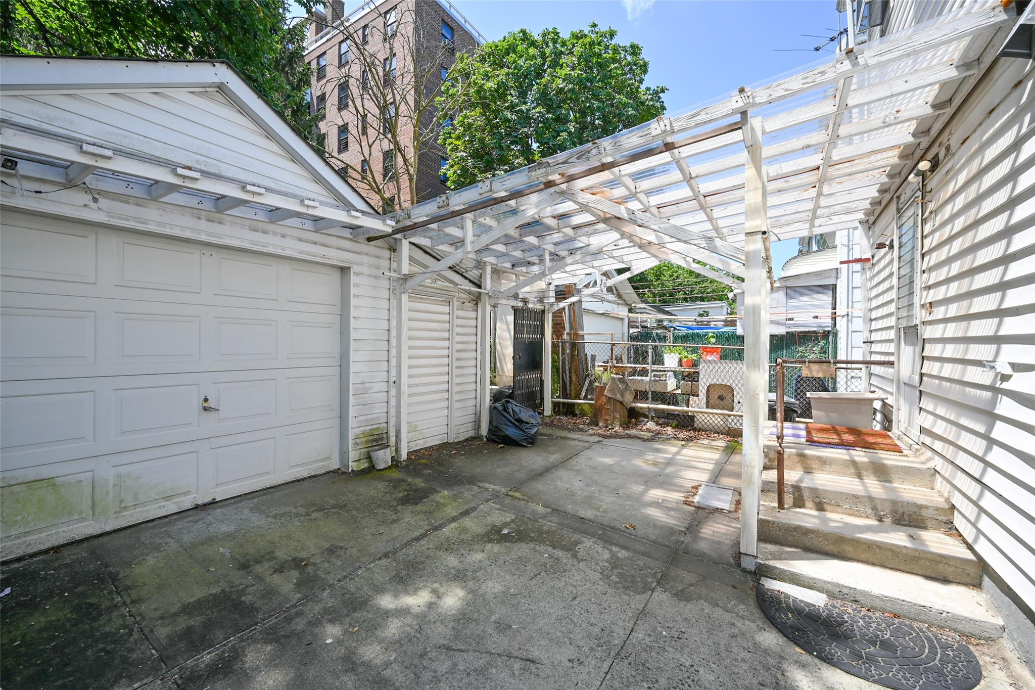 #18 photo, 156-14 65 Avenue, كوينز Flushing , NY 11367
