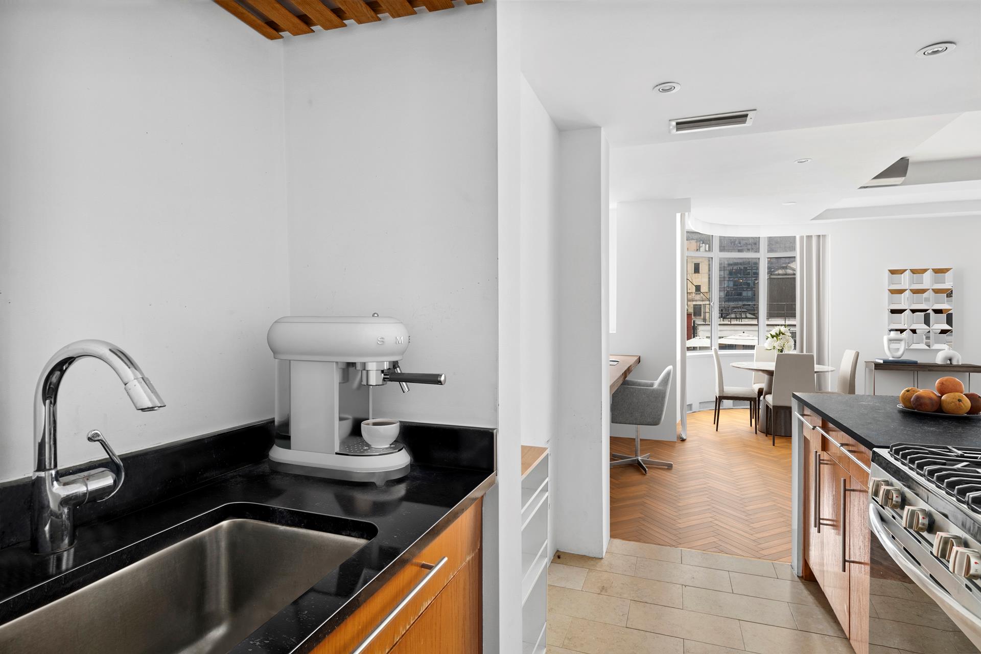 #5 photo, 24 W 55TH Street, マンハッタン Midtown , NY 10019