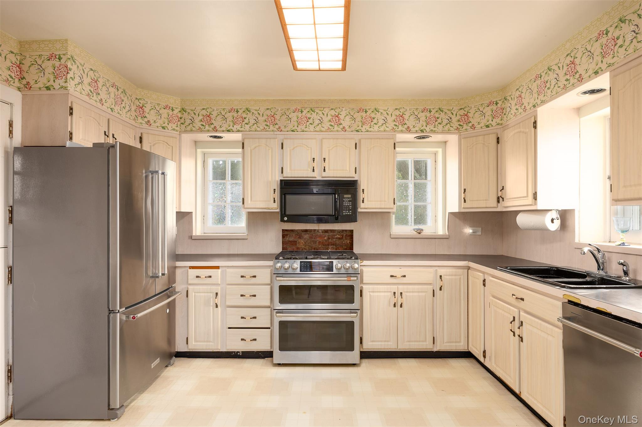 #14 photo, 401 Woodmont Road, Hopewell Junction , NY 12533