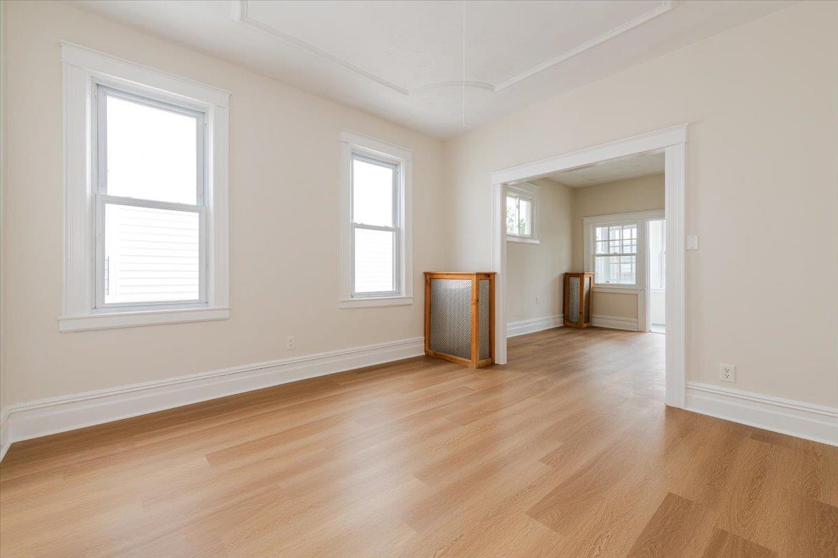 #18 photo, 959 Van Nest Ave, برونكس Bronx , NY 10462